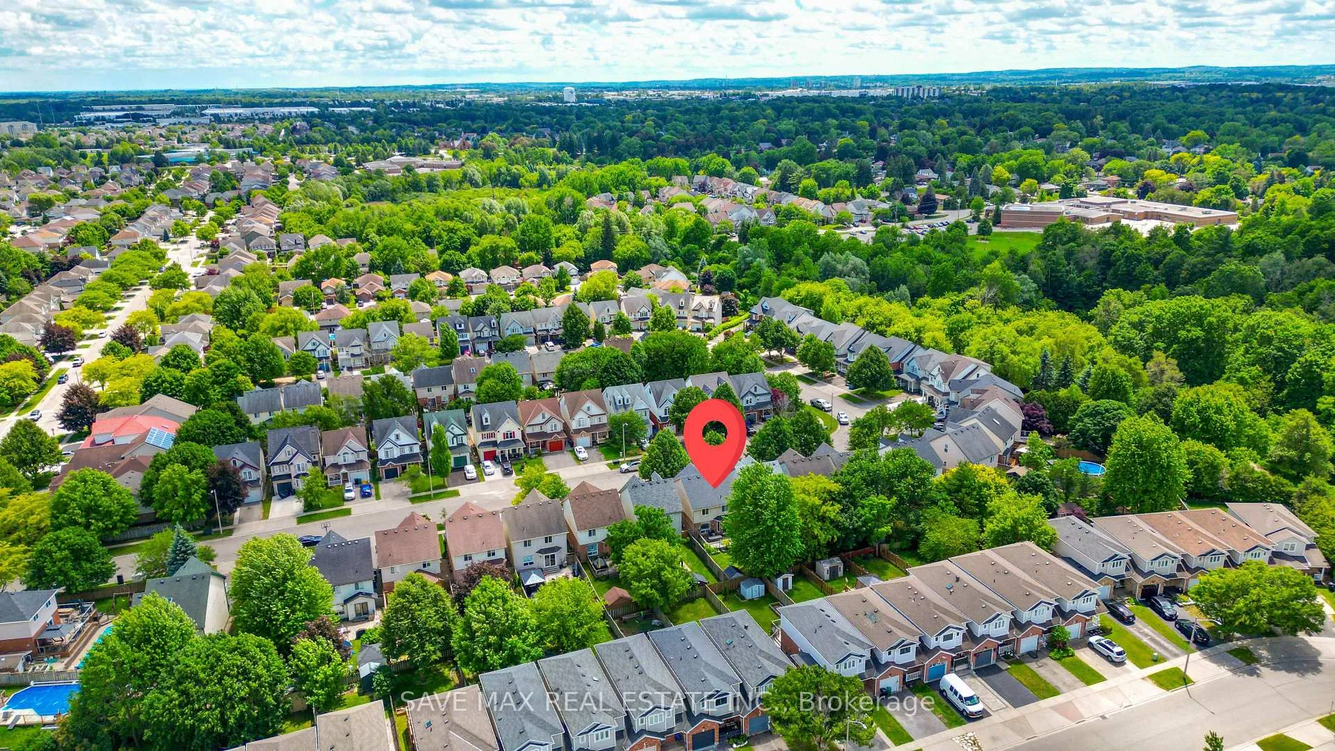 Photo 7 of 36 Marcy Crescent, Cambridge, Hespeler Village — HOMEH