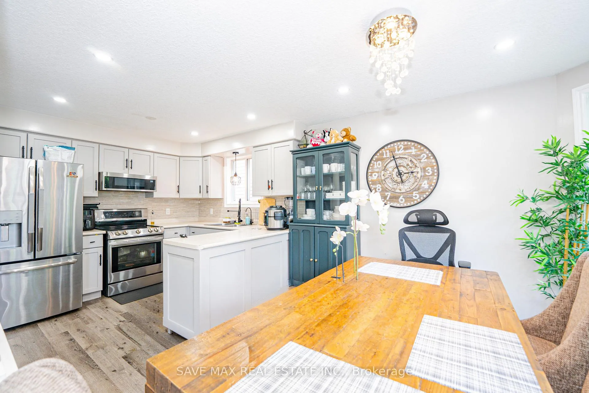 Photo 19 of 36 Marcy Crescent, Cambridge, Hespeler Village — HOMEH