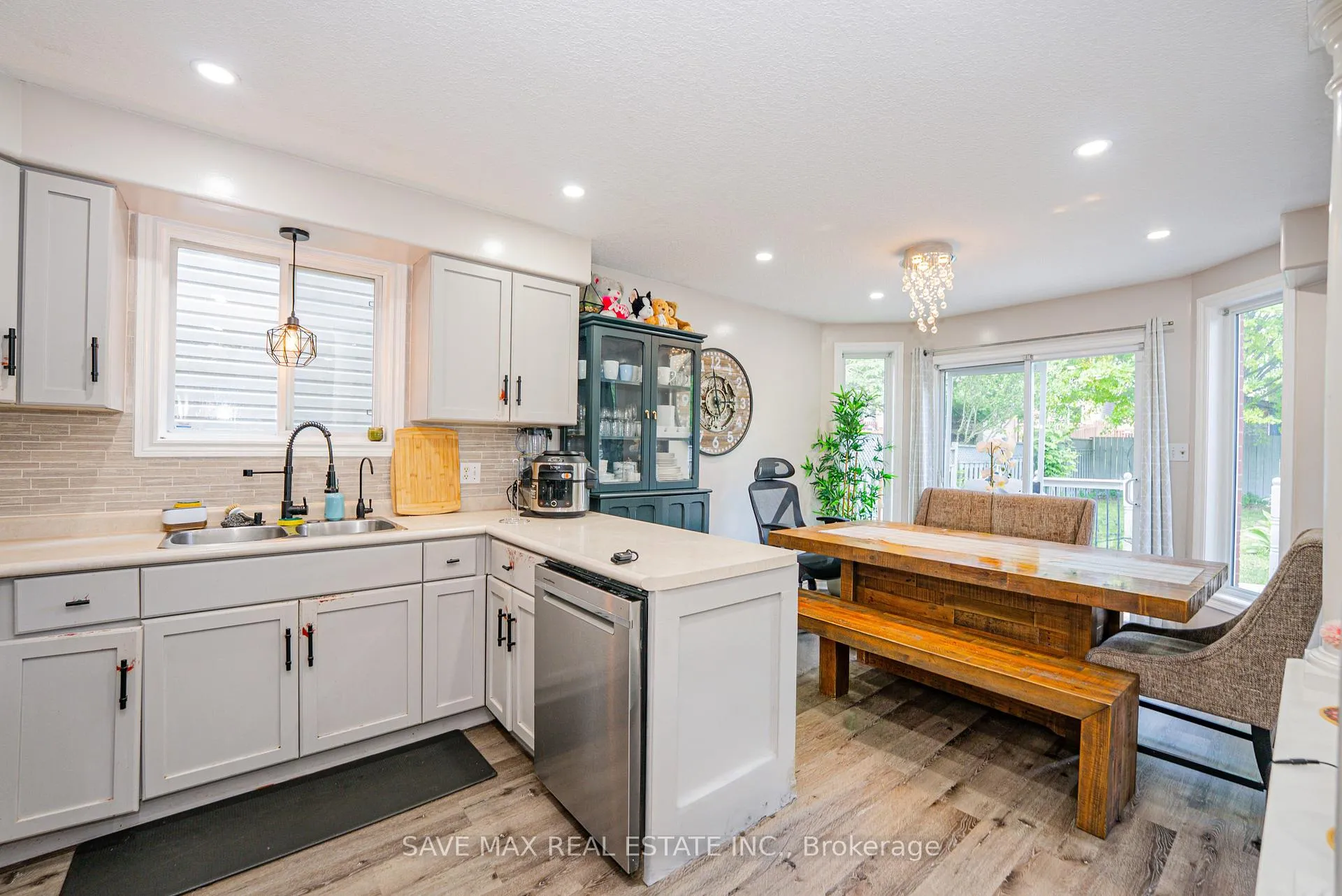 Photo 20 of 36 Marcy Crescent, Cambridge, Hespeler Village — HOMEH