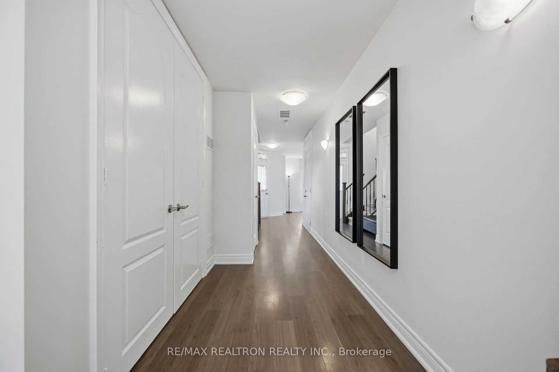 Photo 7 of 52 Quarrie Lane, Ajax, Northwest Ajax — HOMEH