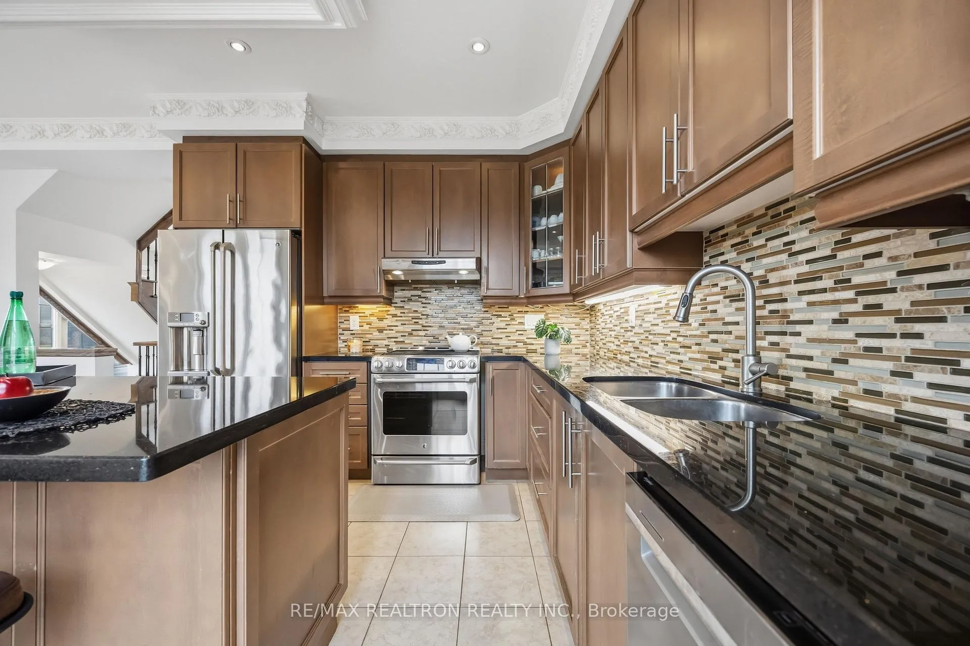 Photo 30 of 52 Quarrie Lane, Ajax, Northwest Ajax — HOMEH