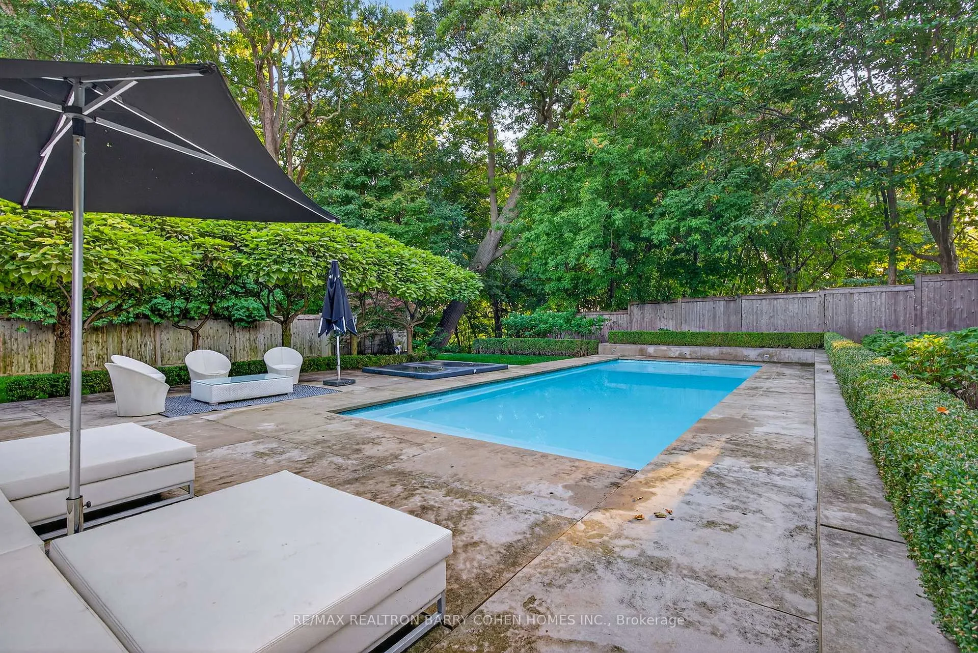 Photo 40 of 76 Arjay Crescent, North York, Bridle Path-Sunnybrook-York Mills — HOMEH