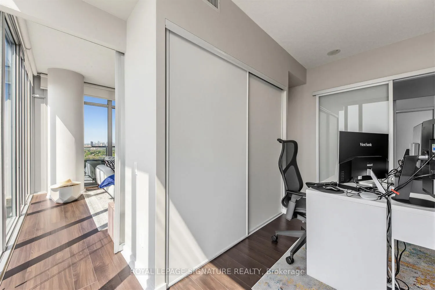 Photo 13 of Unit 3203, 105 The Queensway, Toronto, High Park-Swansea — HOMEH