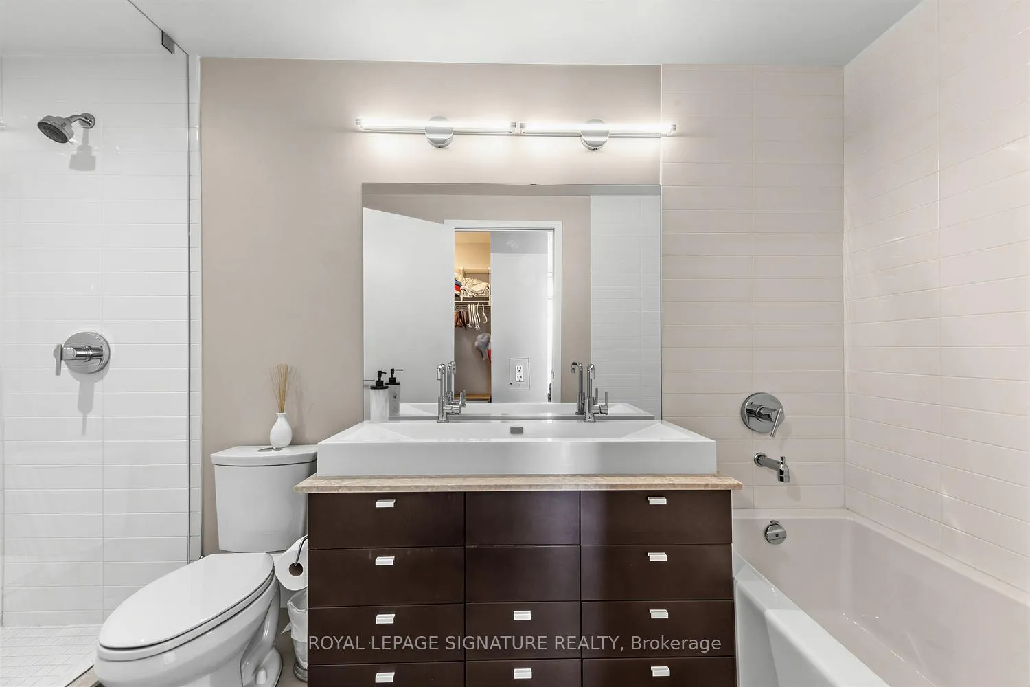 Photo 18 of Unit 3203, 105 The Queensway, Toronto, High Park-Swansea — HOMEH