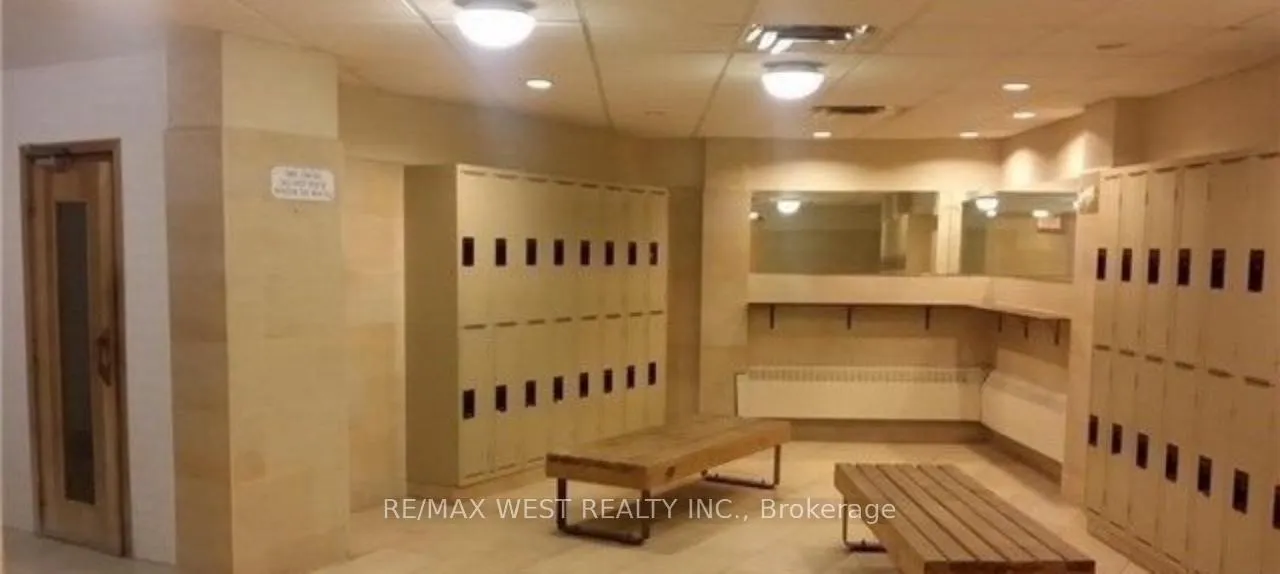 Photo 10 of Unit 812, 60 Pavane Linkway, Toronto, Flemingdon Park — HOMEH