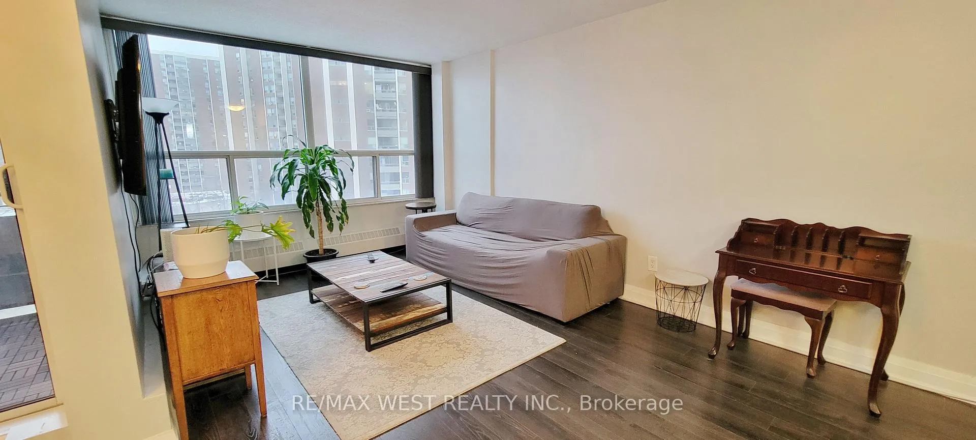 Photo 18 of Unit 812, 60 Pavane Linkway, Toronto, Flemingdon Park — HOMEH
