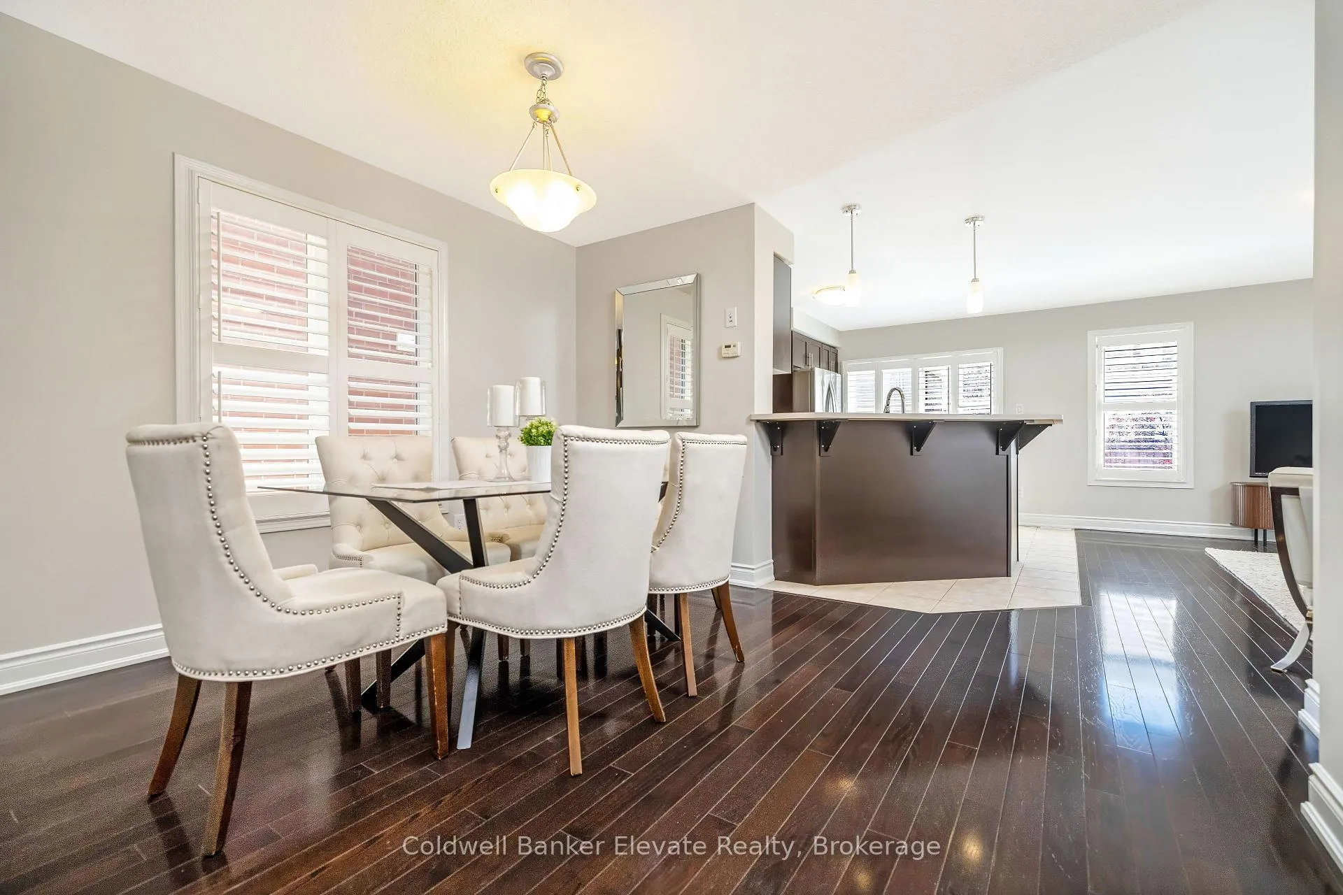 Photo 7 of 963 McTrach Crescent, Milton, Harrison — HOMEH