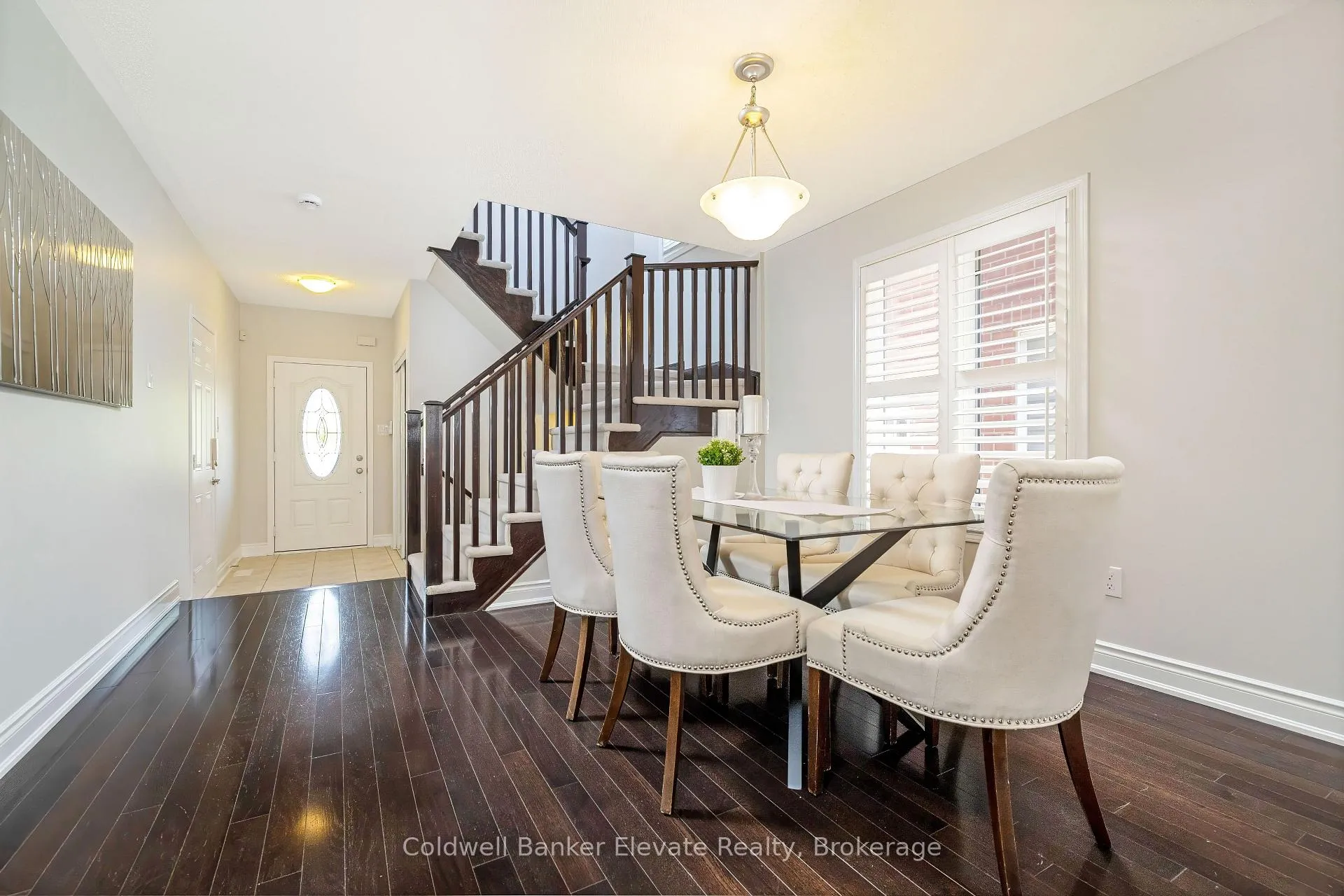Photo 8 of 963 McTrach Crescent, Milton, Harrison — HOMEH