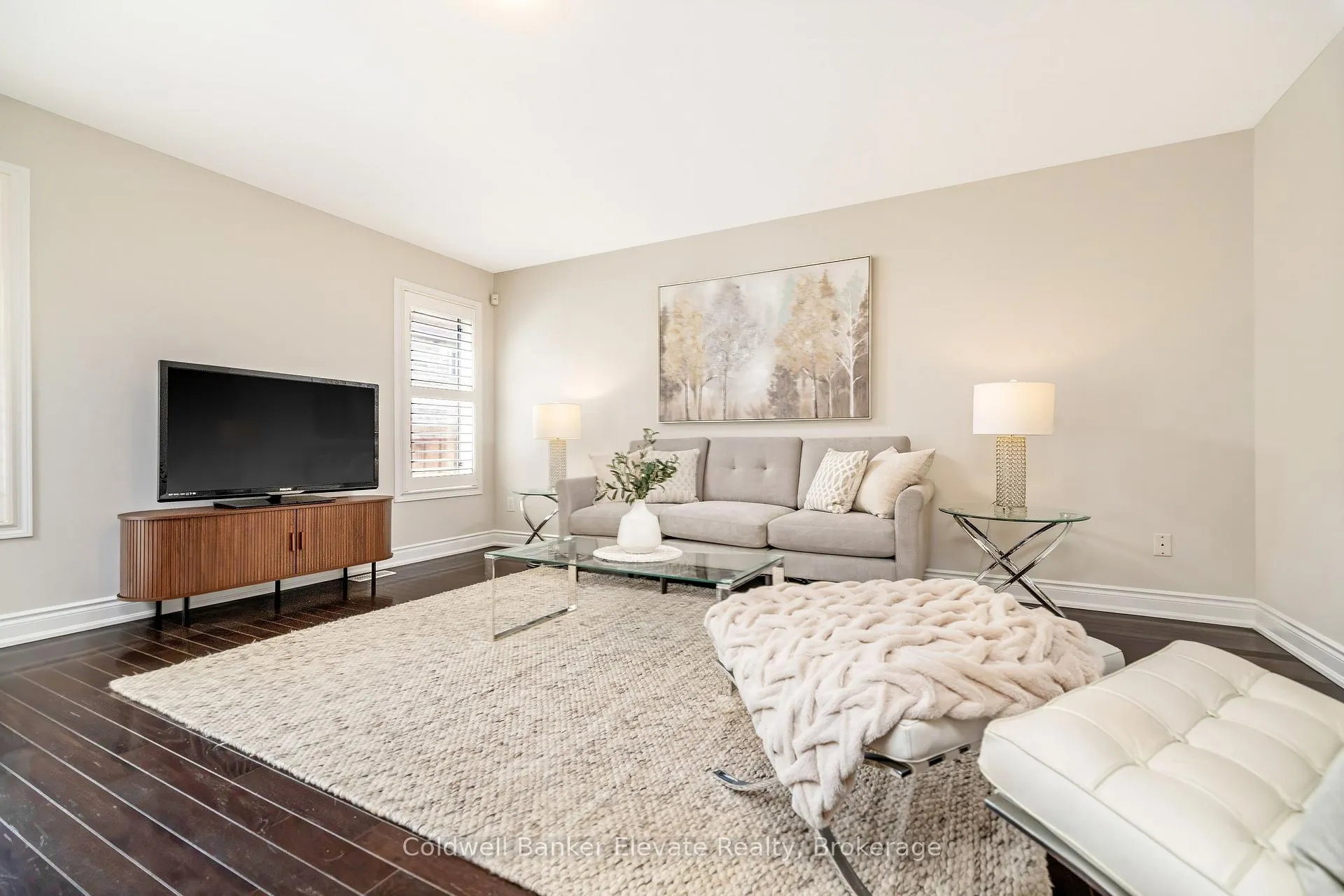 Photo 9 of 963 McTrach Crescent, Milton, Harrison — HOMEH