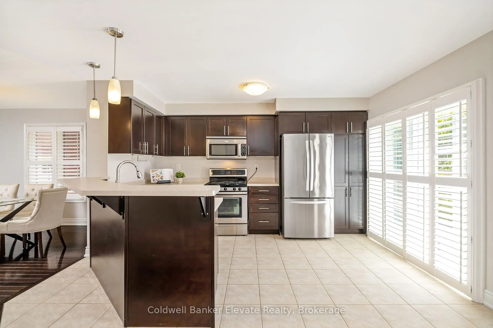 Photo 13 of 963 McTrach Crescent, Milton, Harrison — HOMEH