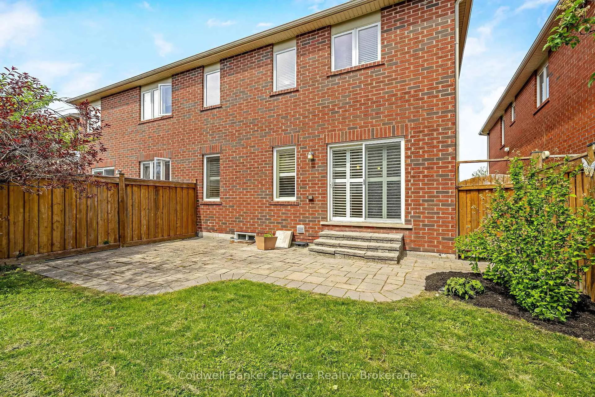 Photo 33 of 963 McTrach Crescent, Milton, Harrison — HOMEH