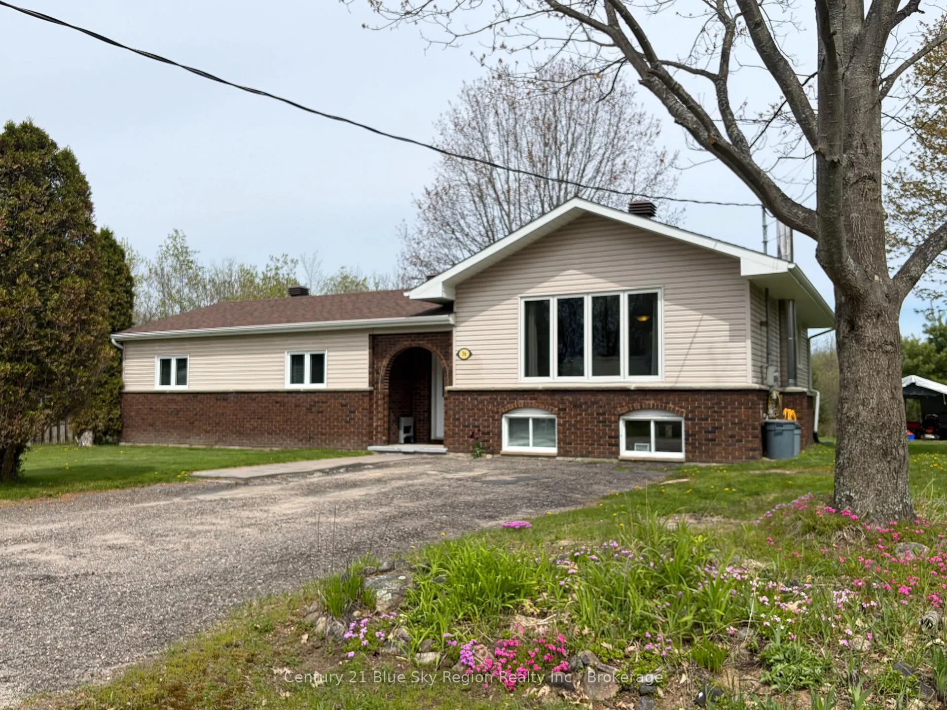 Photo 1 of 36 Nichols Street, Callander — HOMEH