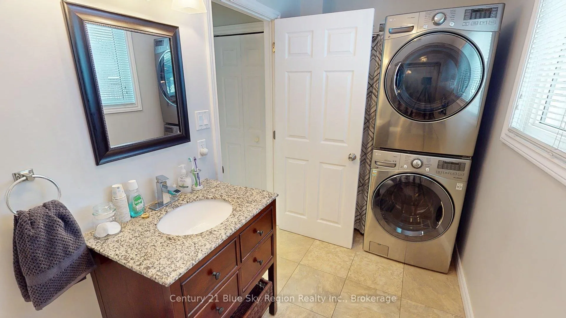 Photo 21 of 36 Nichols Street, Callander — HOMEH