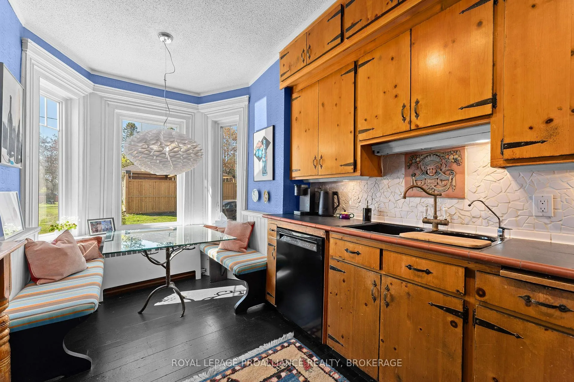 Photo 12 of 1863 Sydenham Road, Kingston, City North of 401 — HOMEH