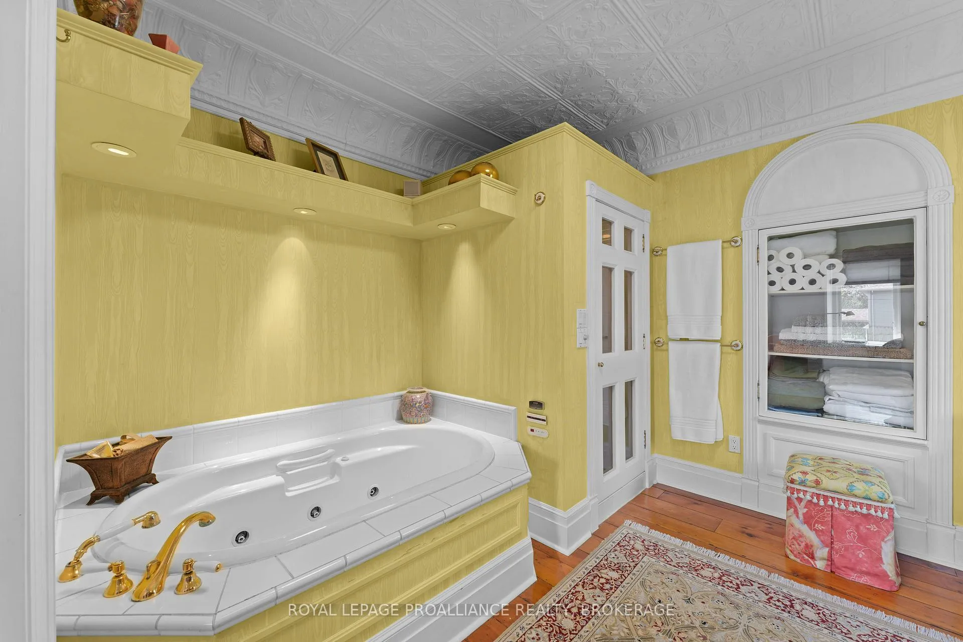 Photo 30 of 1863 Sydenham Road, Kingston, City North of 401 — HOMEH