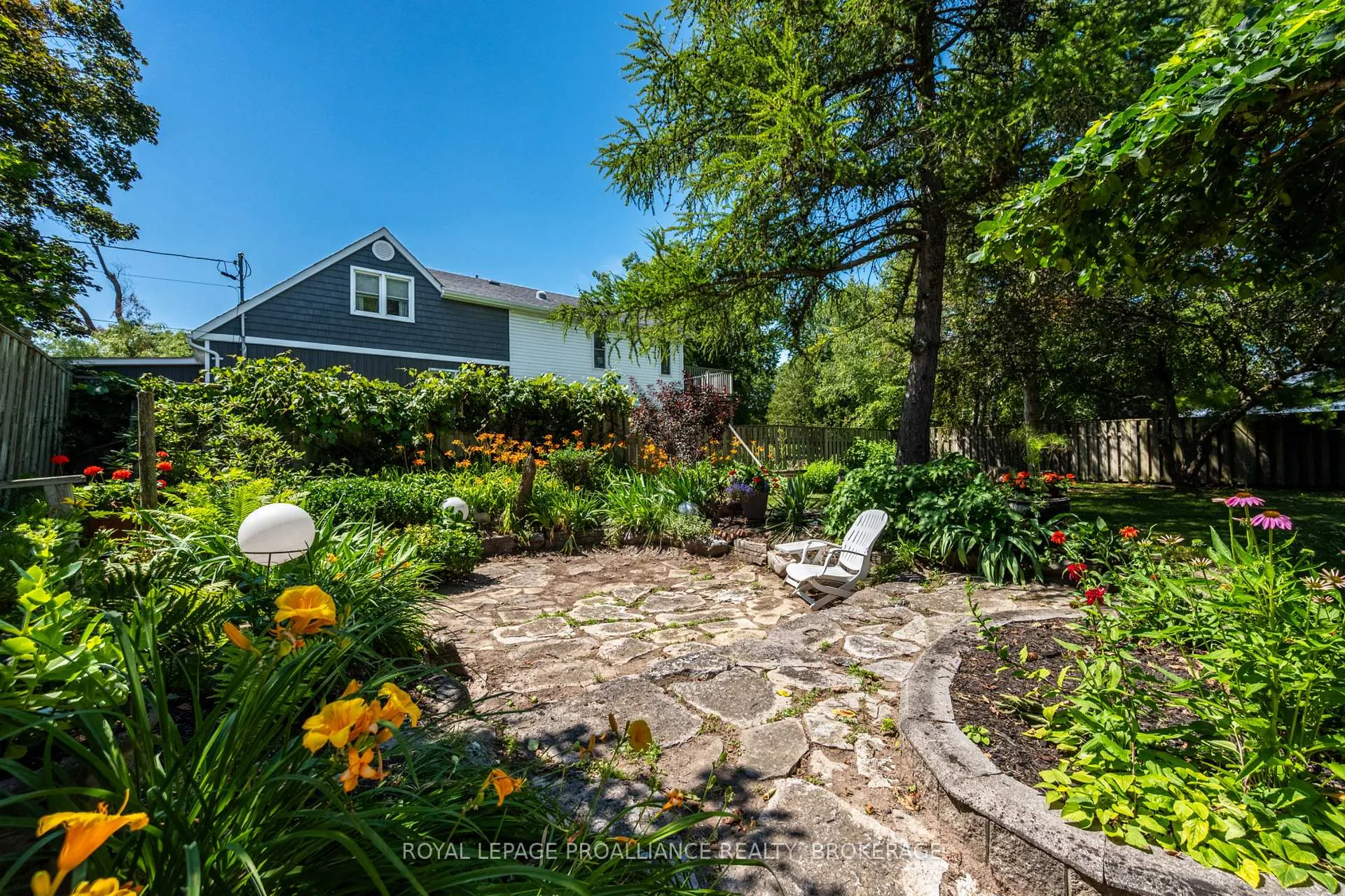 Photo 47 of 1863 Sydenham Road, Kingston, City North of 401 — HOMEH