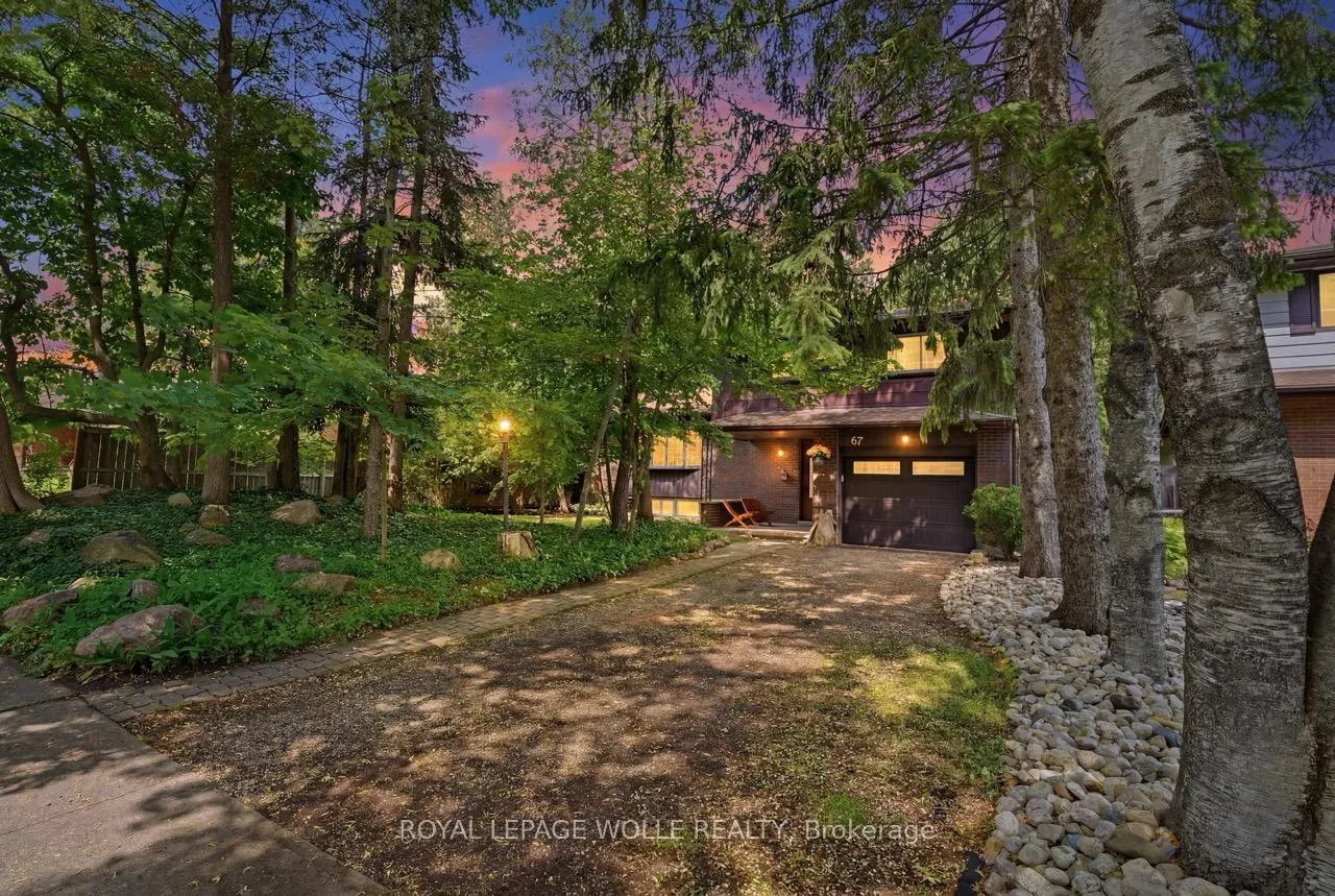 Photo 2 of 67 Longwood Drive, Waterloo — HOMEH