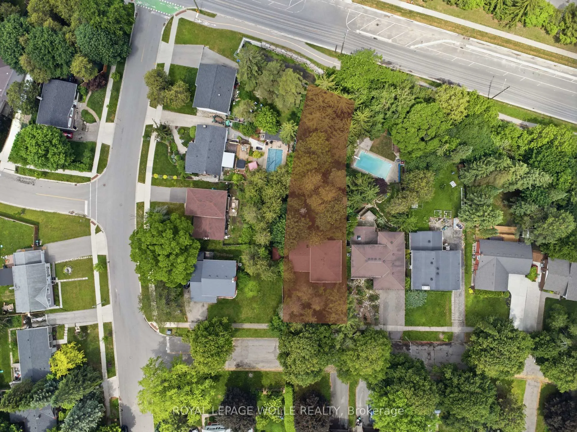 Photo 45 of 67 Longwood Drive, Waterloo — HOMEH