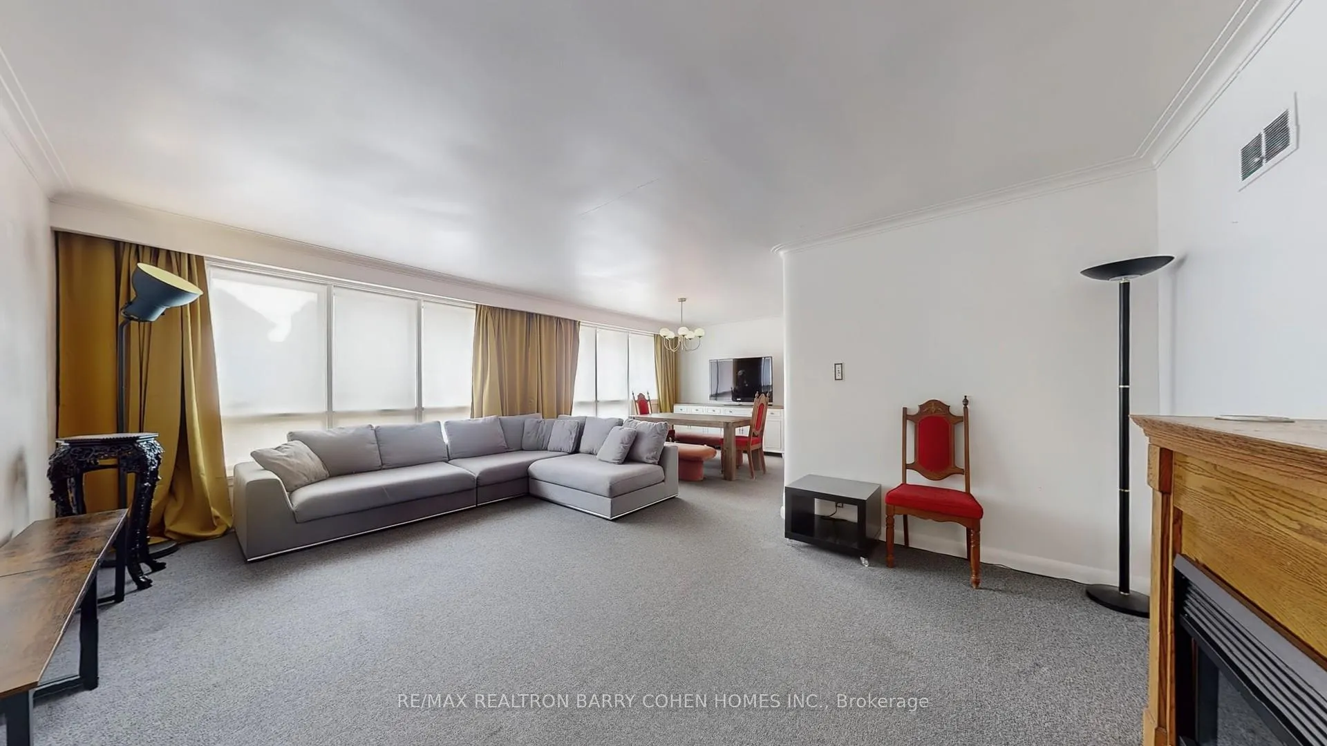 Photo 4 of 174 Caribou Road, Toronto, Bedford Park-Nortown — HOMEH