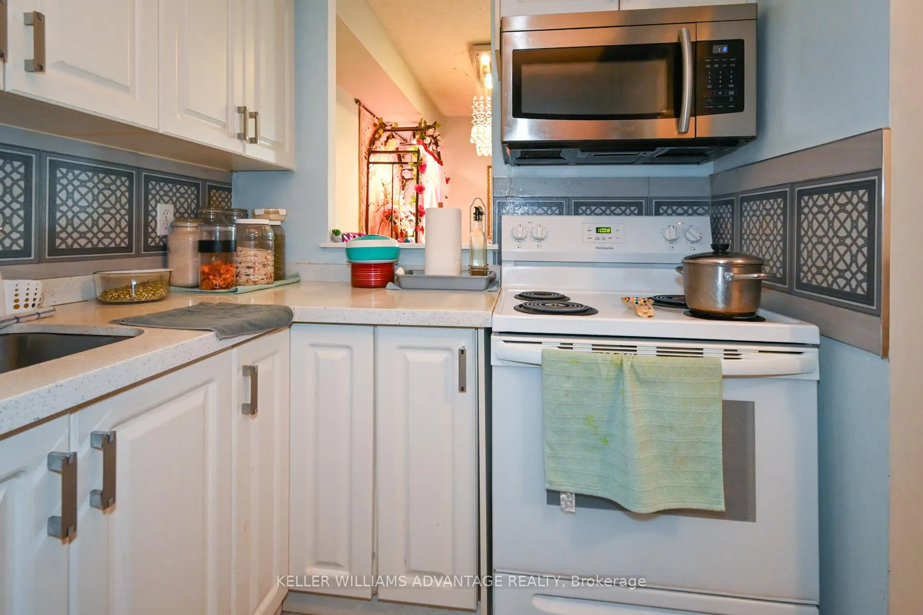 Photo 7 of Unit 585, 1 Greystone Walk Drive, Scarborough, Kennedy Park — HOMEH