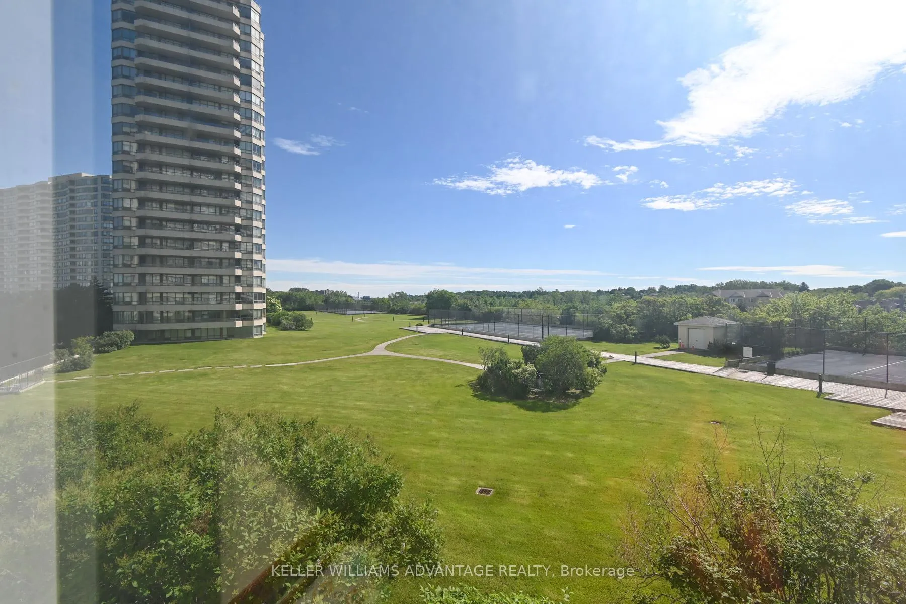 Photo 23 of Unit 585, 1 Greystone Walk Drive, Scarborough, Kennedy Park — HOMEH