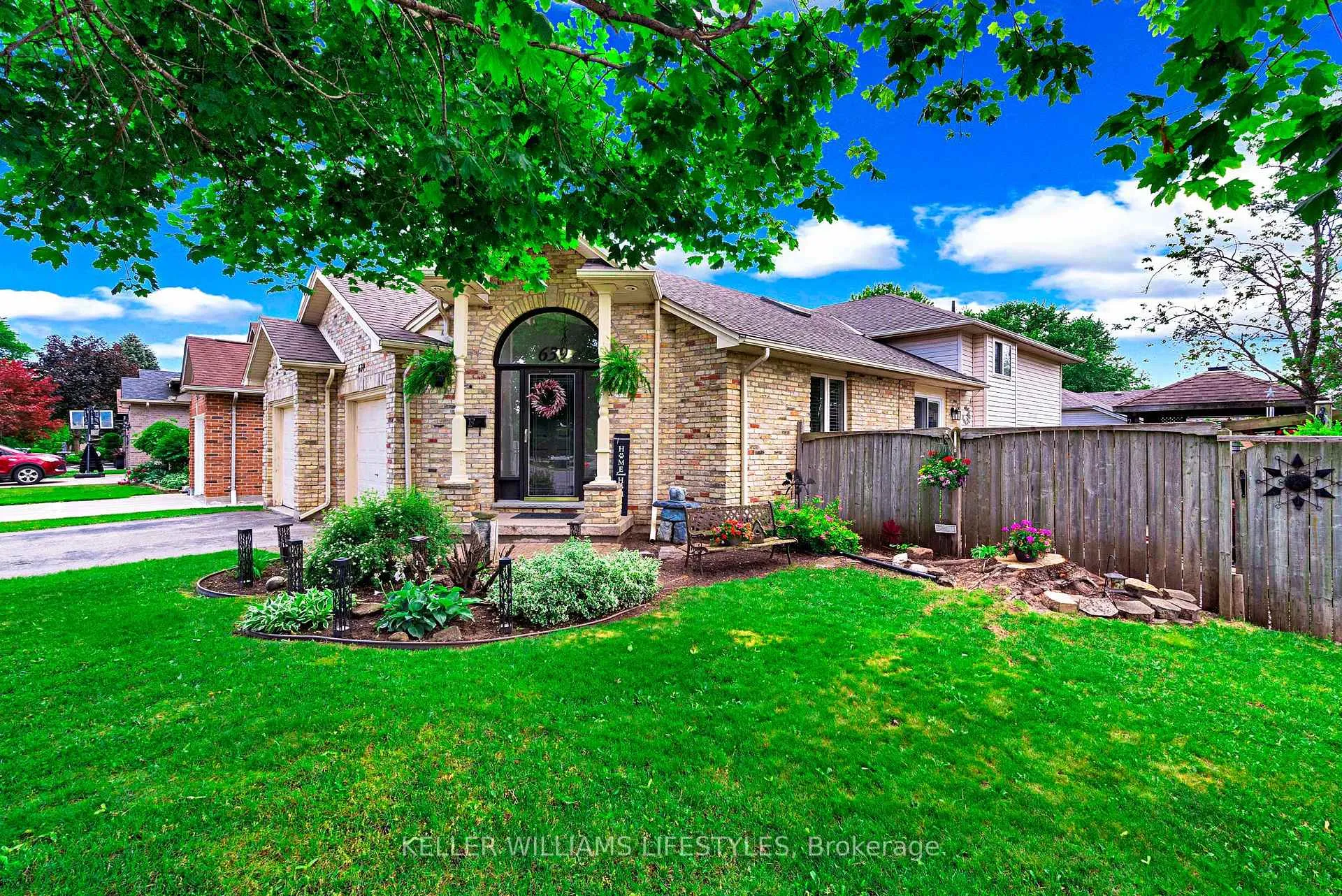Front of 639 Railton Avenue