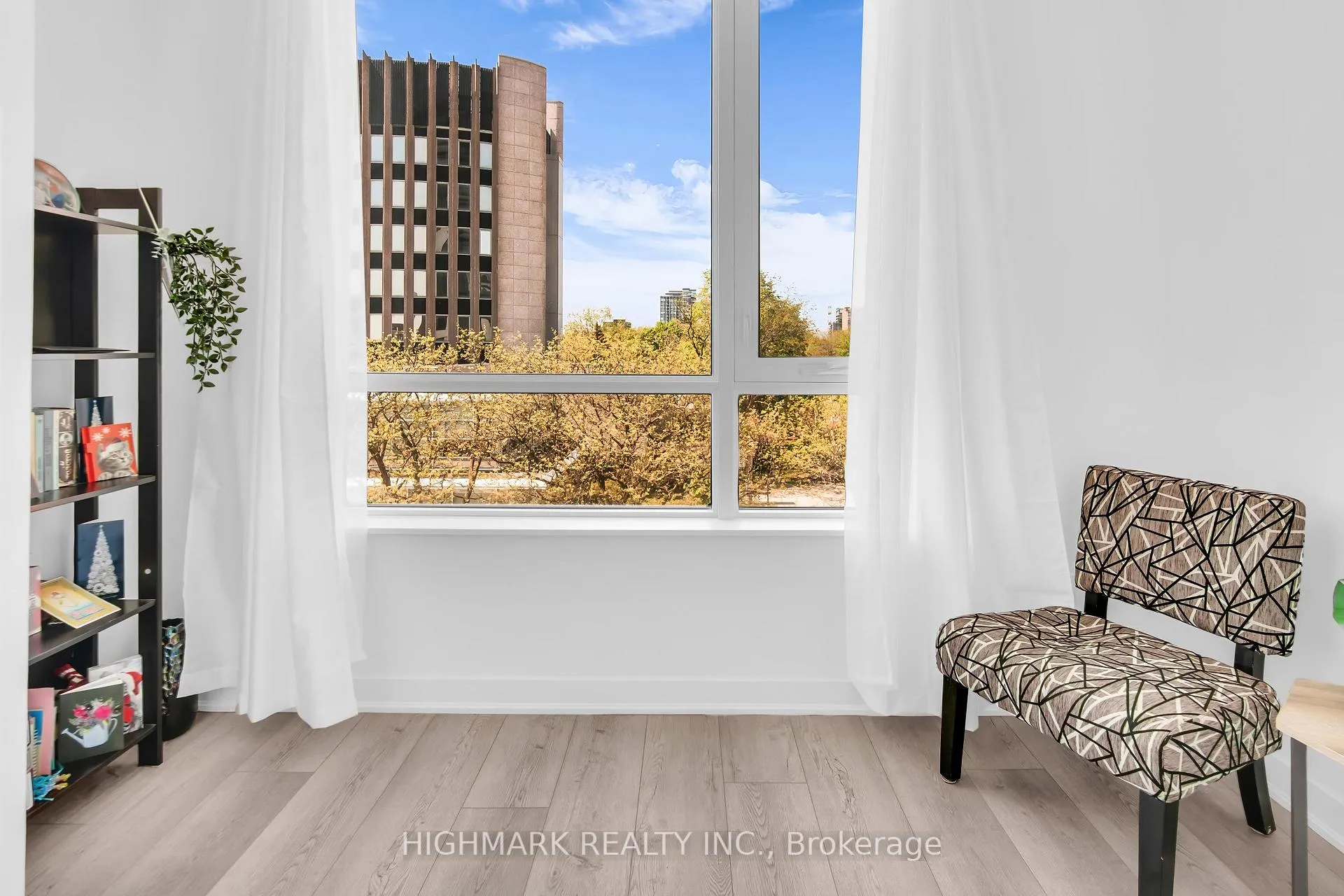 Photo 9 of Unit 312, 2007 James Street, Burlington, Brant — HOMEH