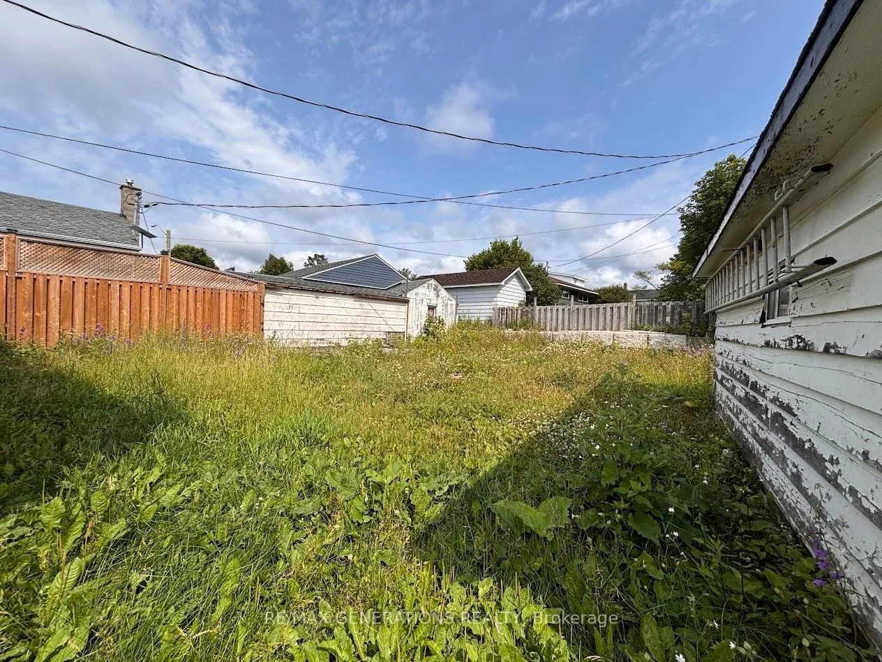 Photo 40 of 55 Neebig Avenue, Manitouwadge, TB-73 — HOMEH