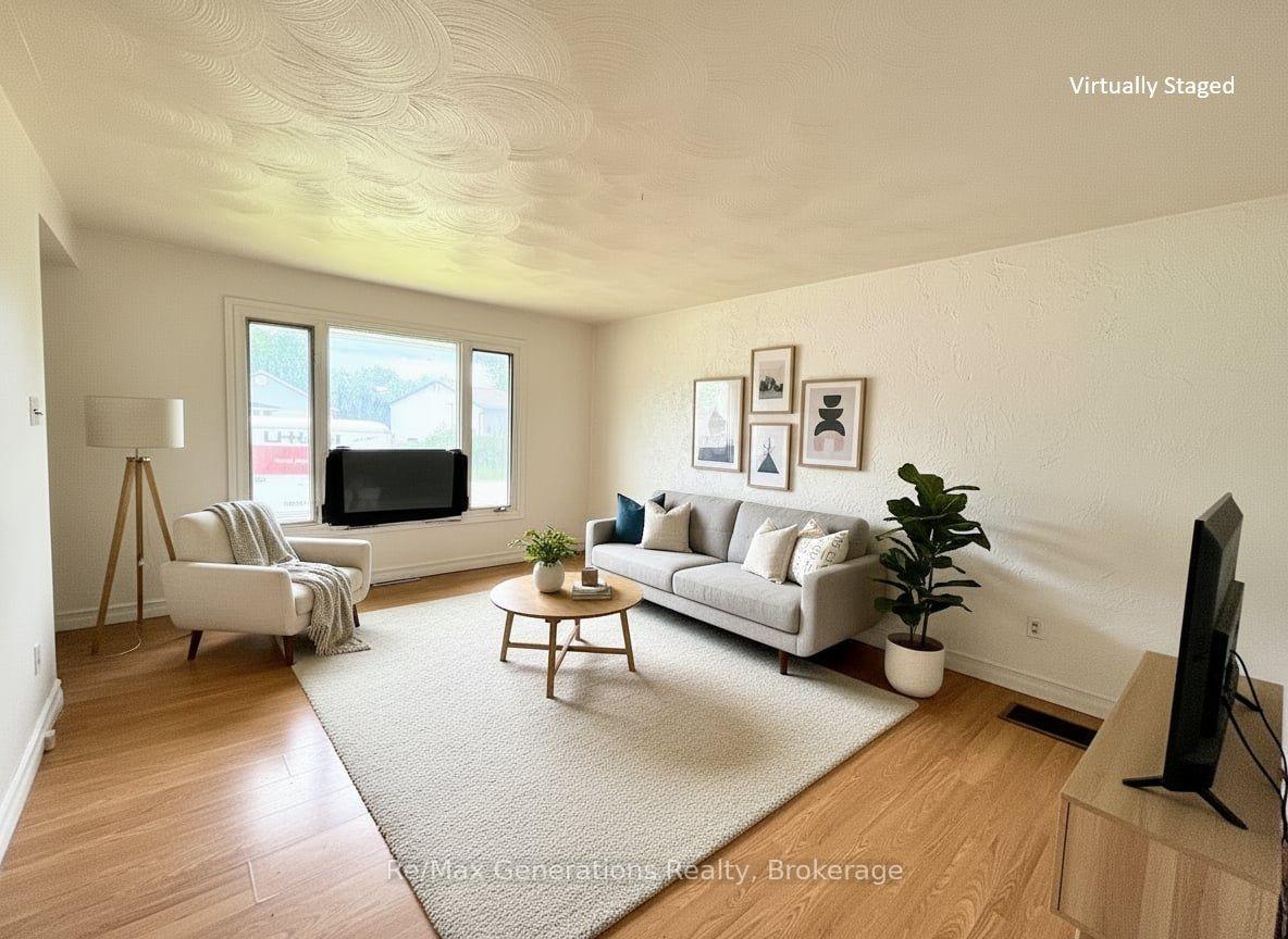 Photo 3 of 55 Neebig Avenue, Manitouwadge, TB-73 — HOMEH