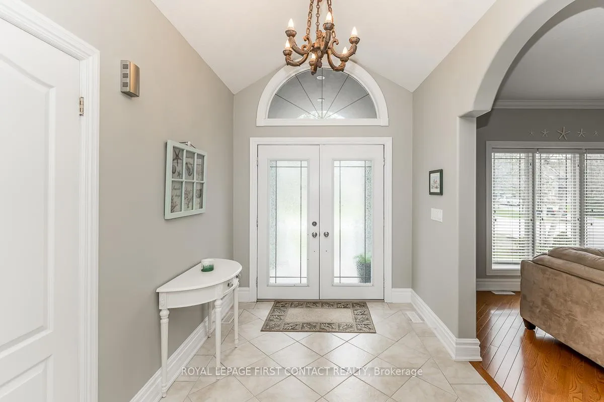 Photo 5 of 72 Luella Boulevard, Springwater, Anten Mills — HOMEH