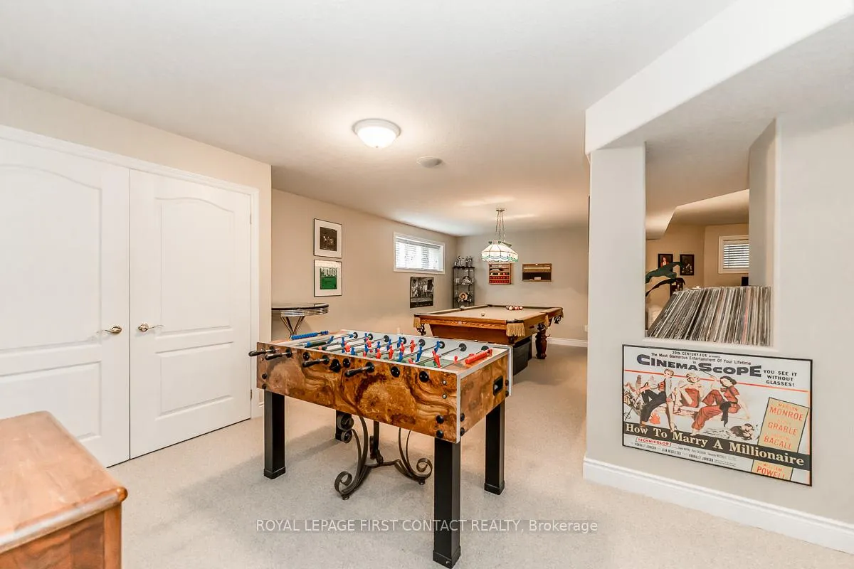 Photo 53 of 72 Luella Boulevard, Springwater, Anten Mills — HOMEH