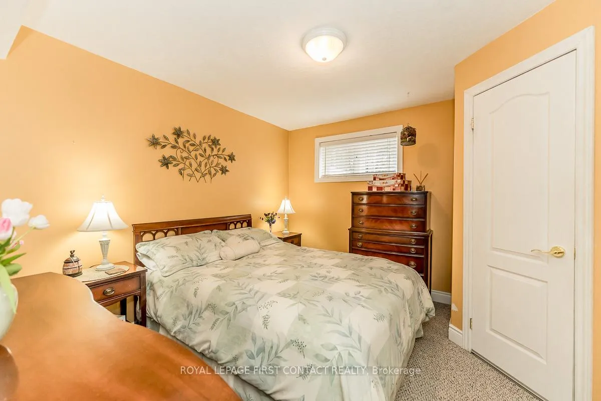 Photo 56 of 72 Luella Boulevard, Springwater, Anten Mills — HOMEH