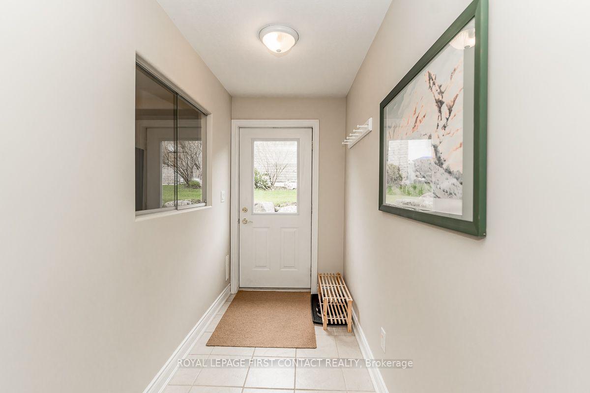 Photo 29 of 72 Luella Boulevard, Springwater, Anten Mills — HOMEH