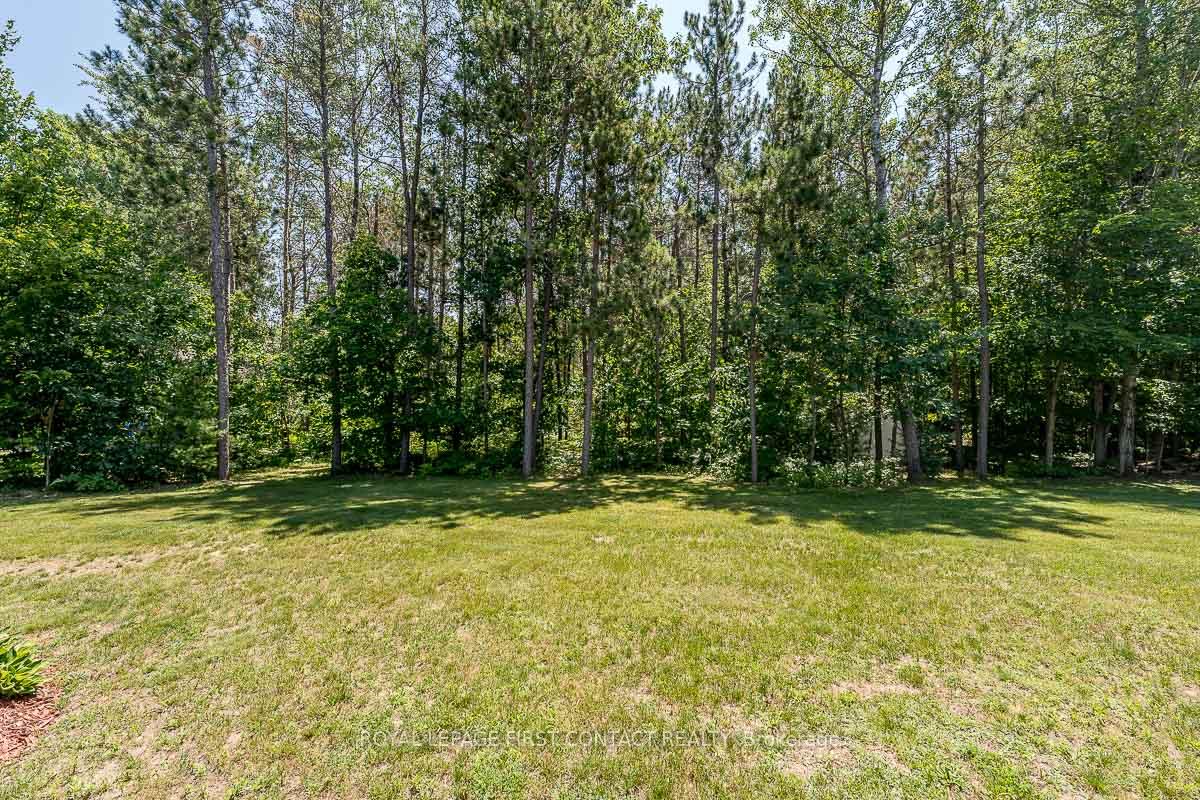 Photo 48 of 72 Luella Boulevard, Springwater, Anten Mills — HOMEH