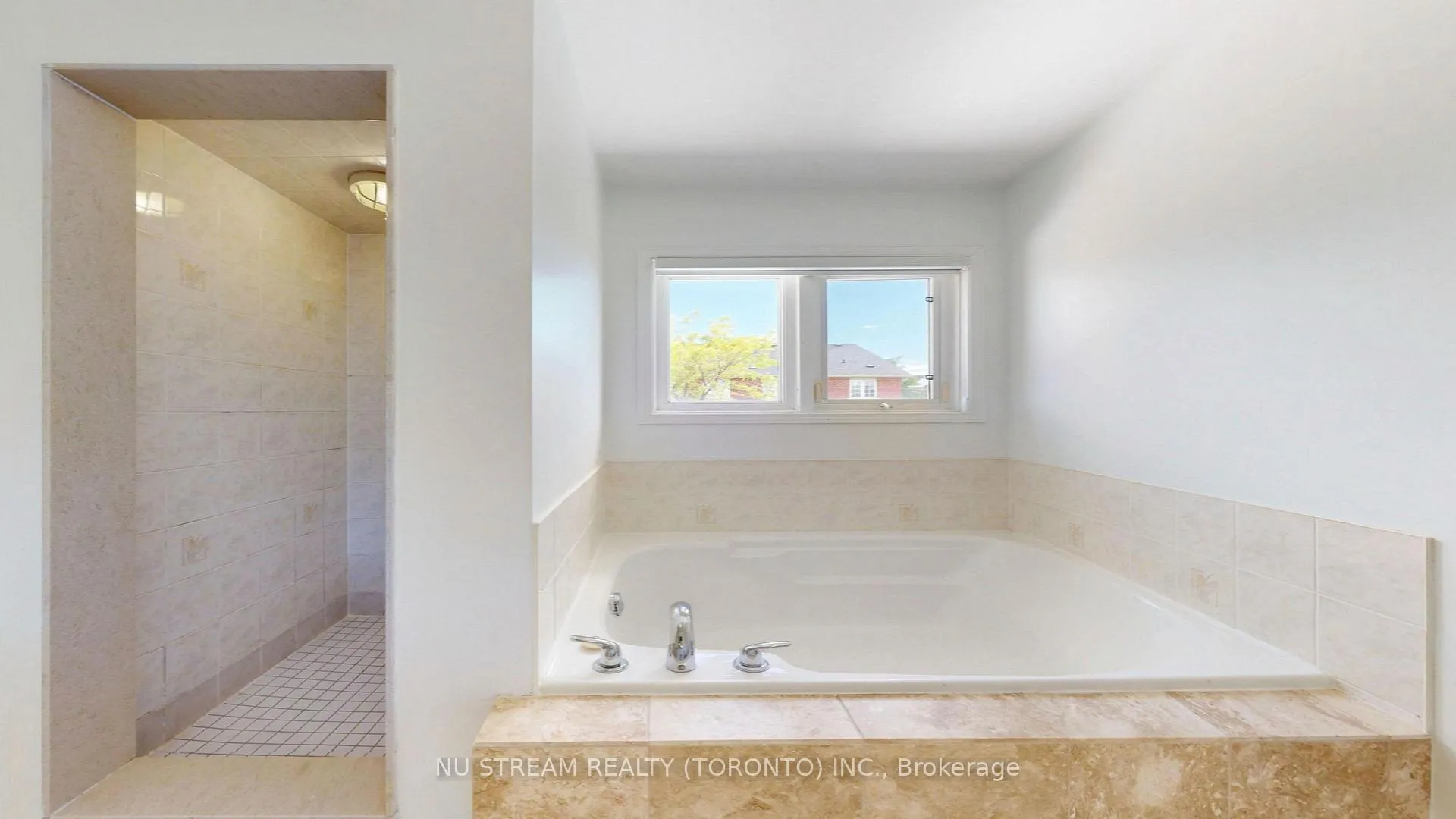 Photo 19 of 125 Peshawar Avenue, Markham, Village Green-South Unionville — HOMEH