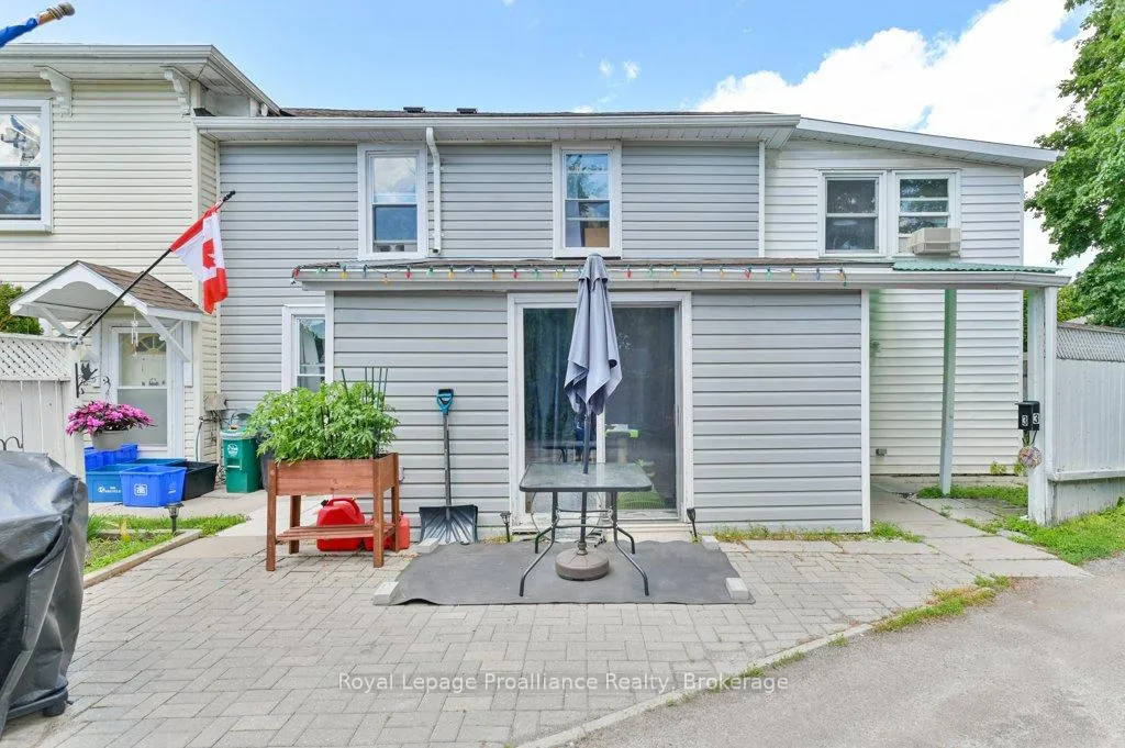 Photo 17 of 267 Foster Avenue, Belleville, Belleville Ward — HOMEH
