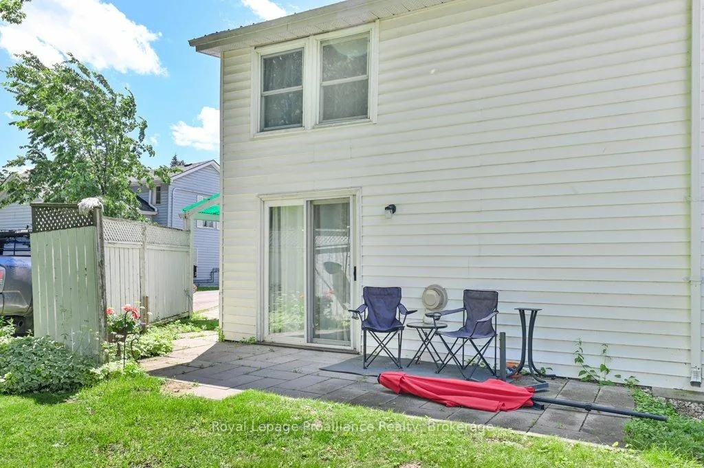 Photo 29 of 267 Foster Avenue, Belleville, Belleville Ward — HOMEH