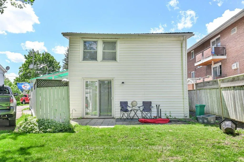 Photo 30 of 267 Foster Avenue, Belleville, Belleville Ward — HOMEH
