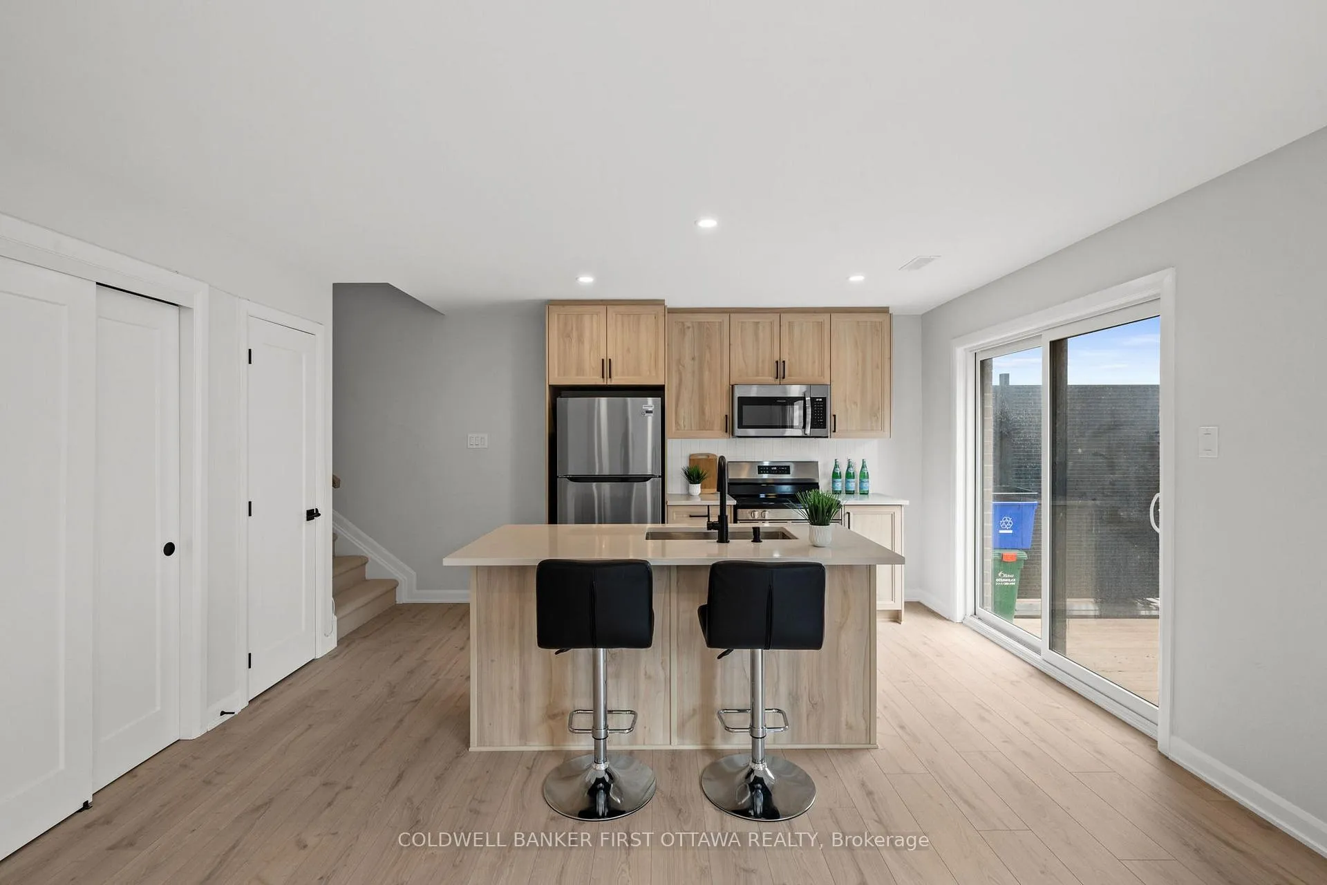 Photo 14 of 1411 Creekway Private, Ottawa, Kanata - Kanata Lakes/Heritage Hills — HOMEH