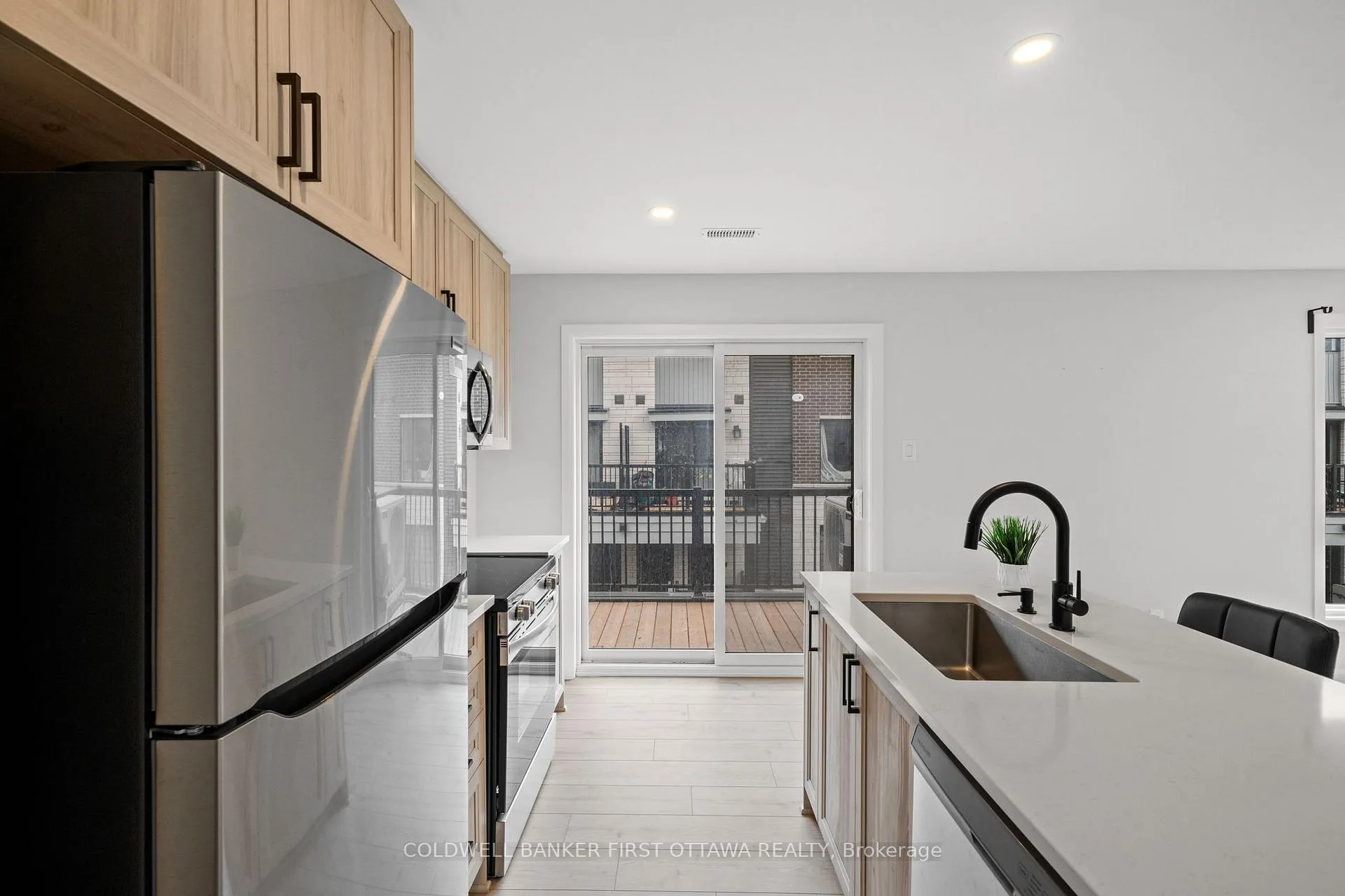 Photo 15 of 1411 Creekway Private, Ottawa, Kanata - Kanata Lakes/Heritage Hills — HOMEH