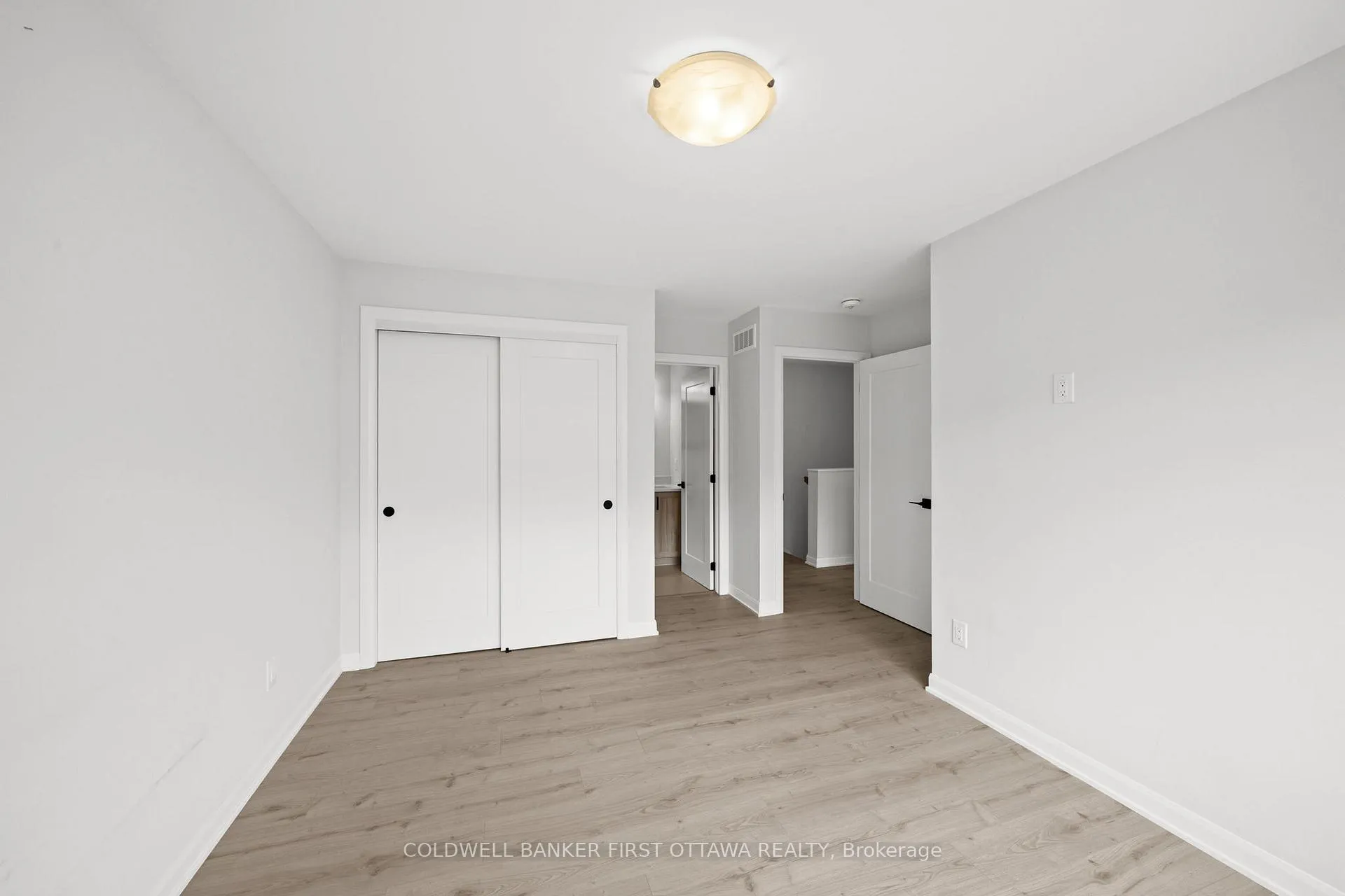 Photo 24 of 1411 Creekway Private, Ottawa, Kanata - Kanata Lakes/Heritage Hills — HOMEH