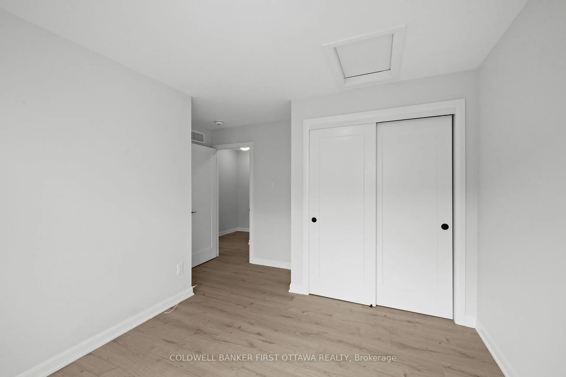 Photo 28 of 1411 Creekway Private, Ottawa, Kanata - Kanata Lakes/Heritage Hills — HOMEH