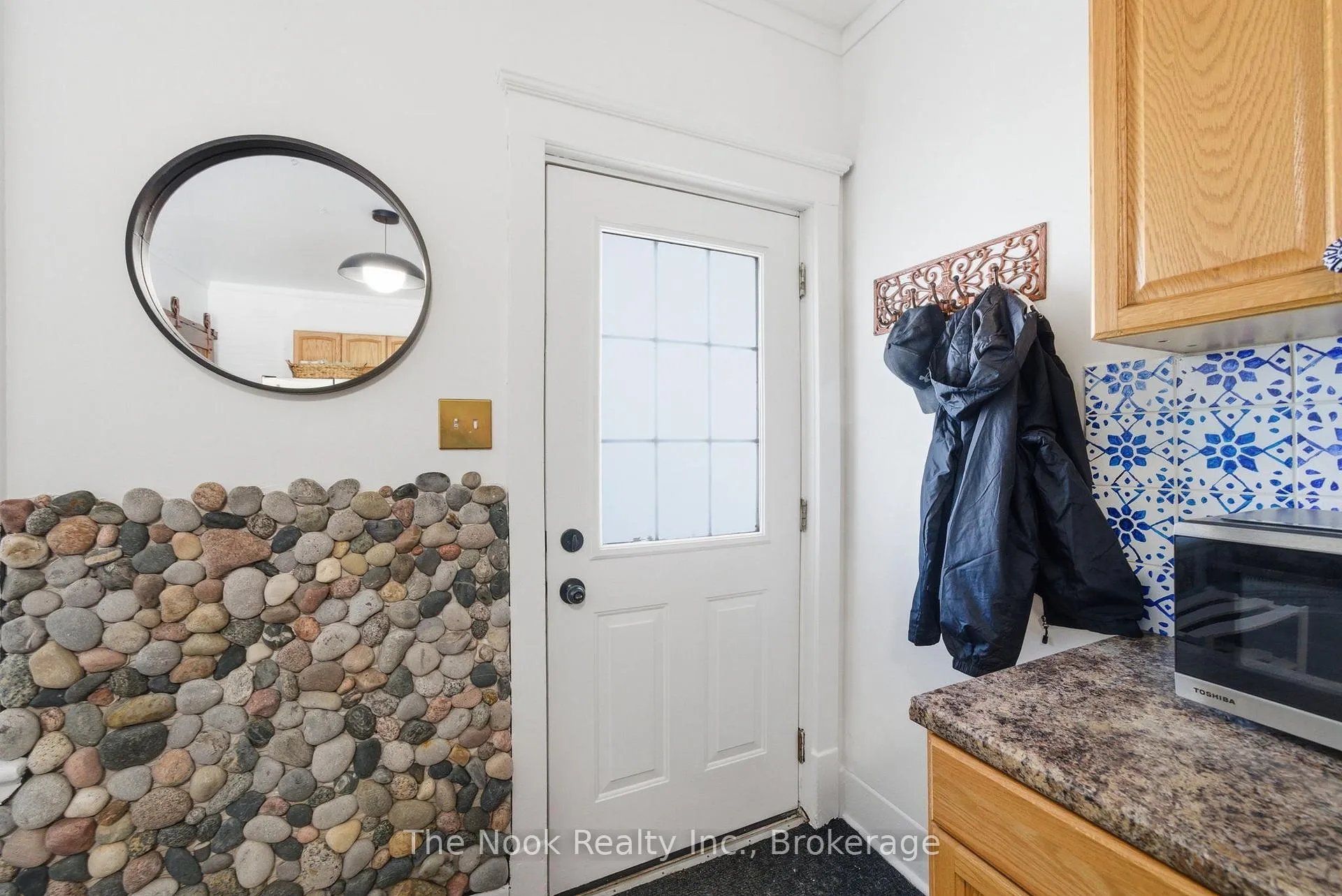 Photo 4 of 480 George Street S, Peterborough, Town Ward 3 — HOMEH