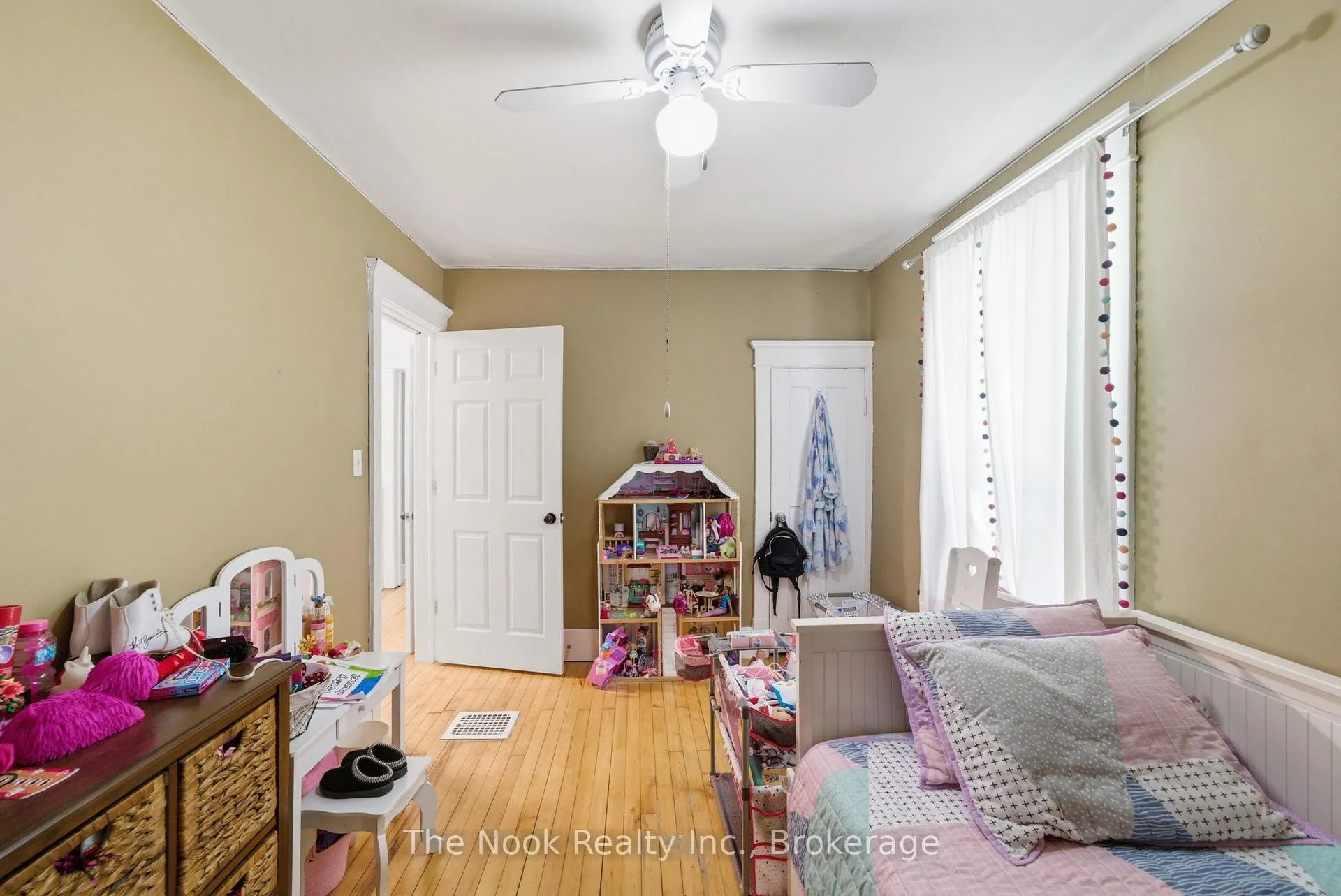Photo 21 of 480 George Street S, Peterborough, Town Ward 3 — HOMEH
