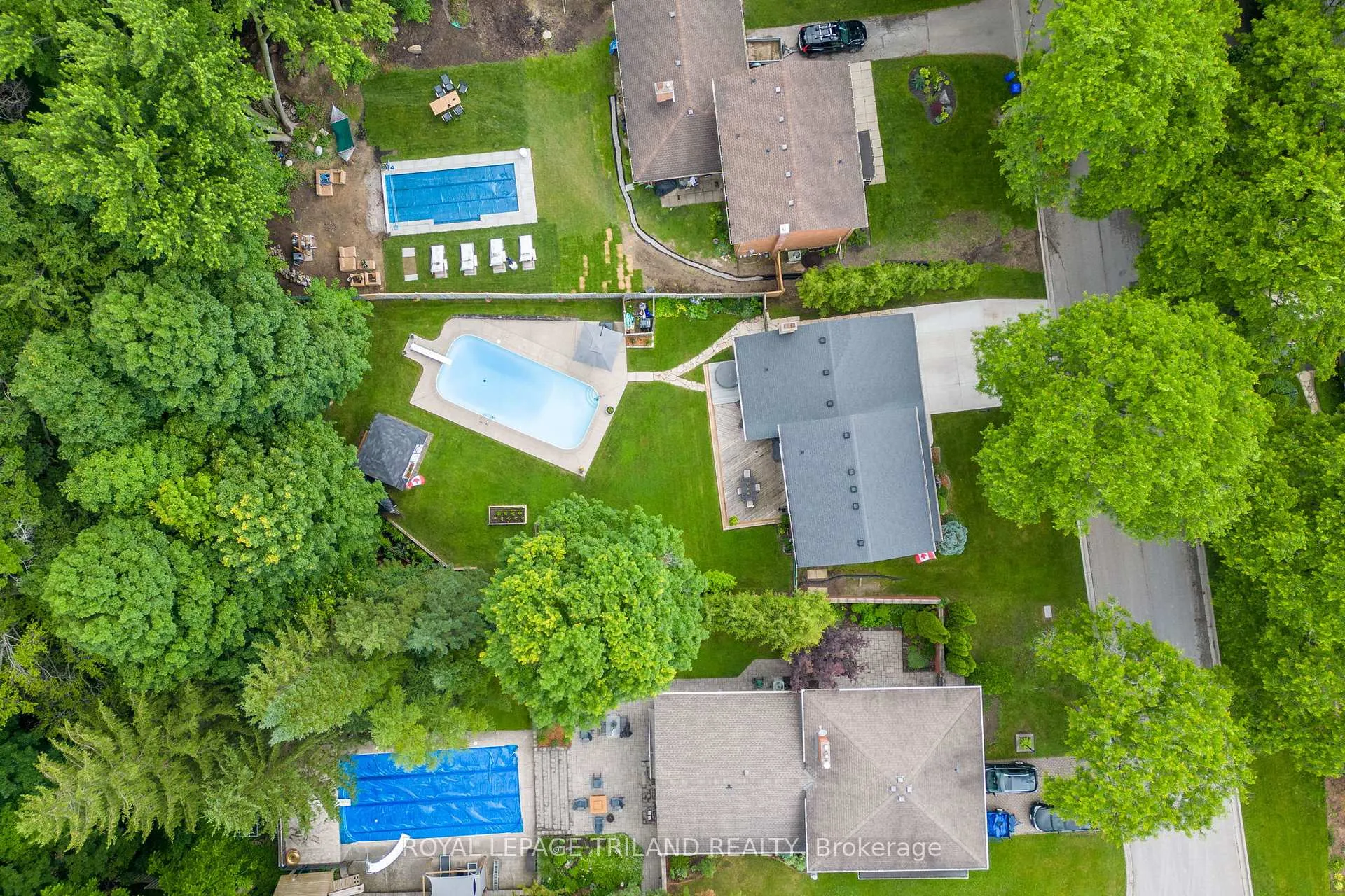 Photo 3 of 1028 Kingston Avenue, London, North M — HOMEH