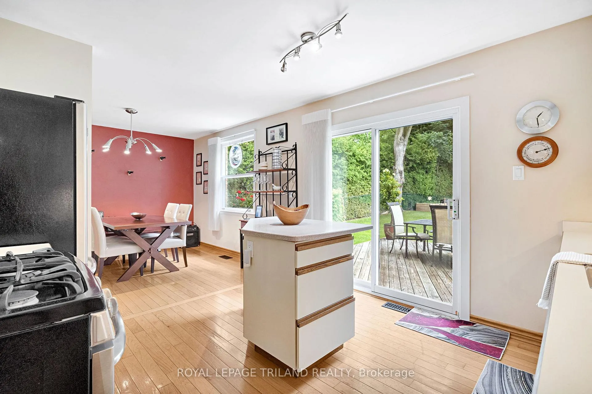 Photo 22 of 1028 Kingston Avenue, London, North M — HOMEH