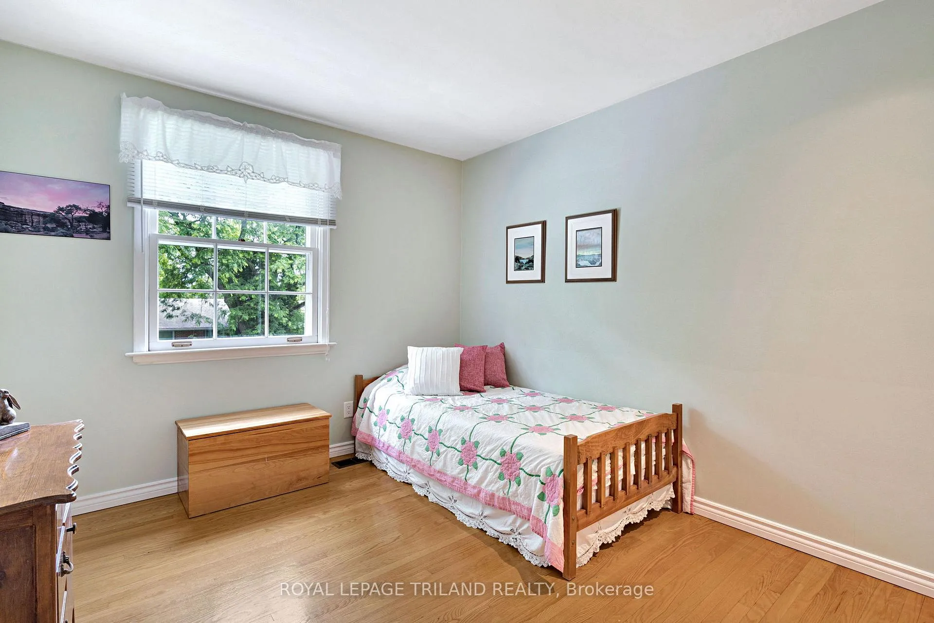 Photo 33 of 1028 Kingston Avenue, London, North M — HOMEH