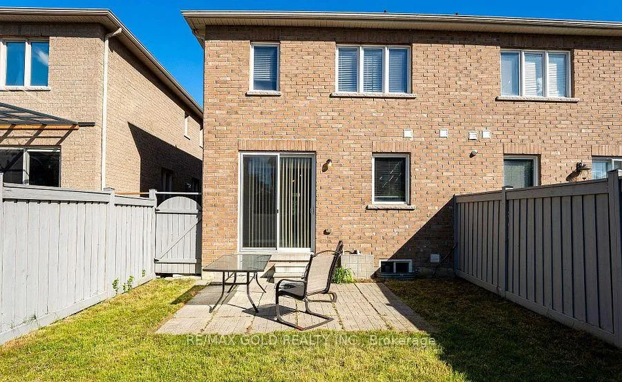 Photo 20 of Unit 1, 11 Vanderpool Crescent, Brampton, Bram East — HOMEH