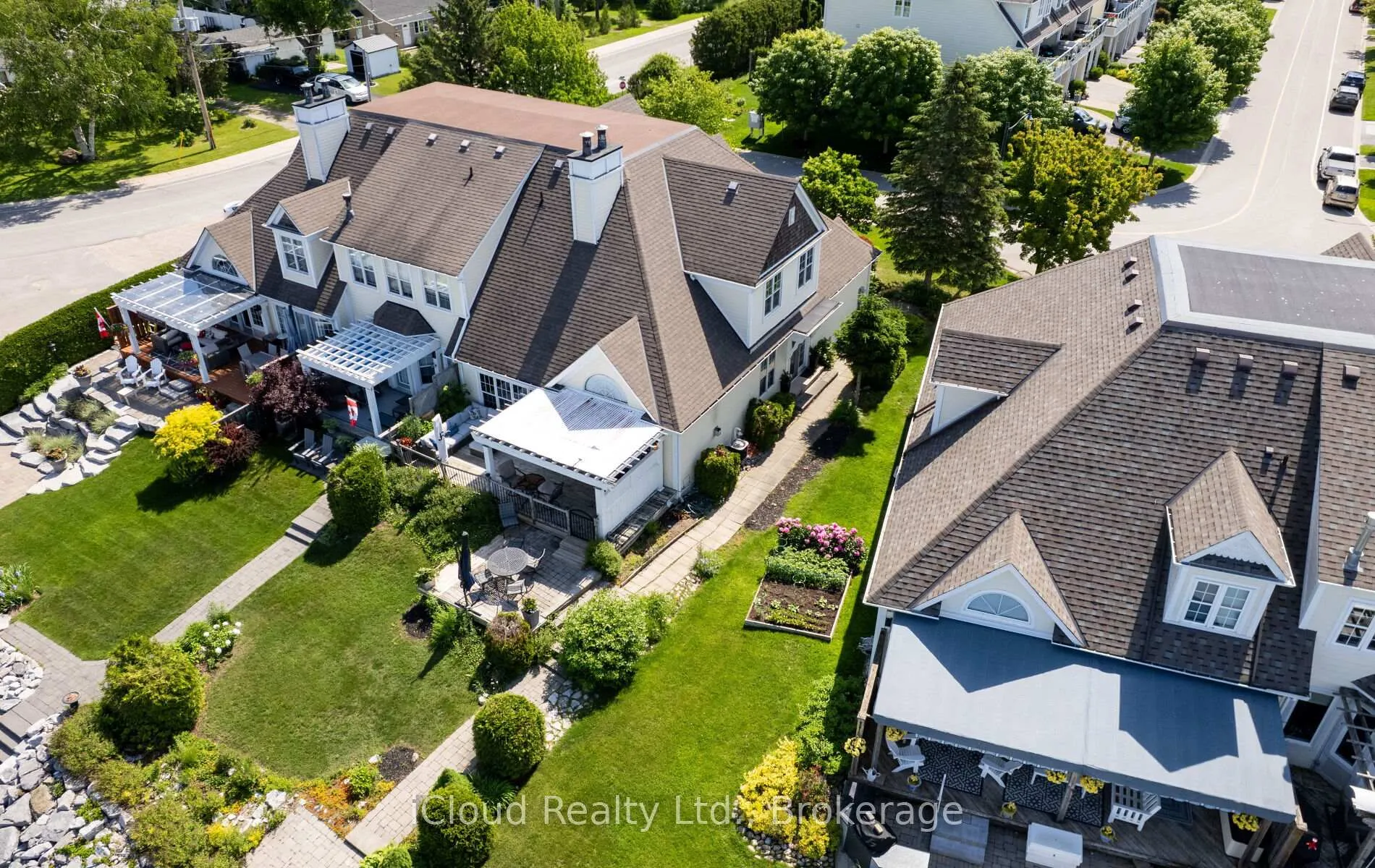 Photo 4 of 104 Wycliffe Cove, Tay, Victoria Harbour — HOMEH