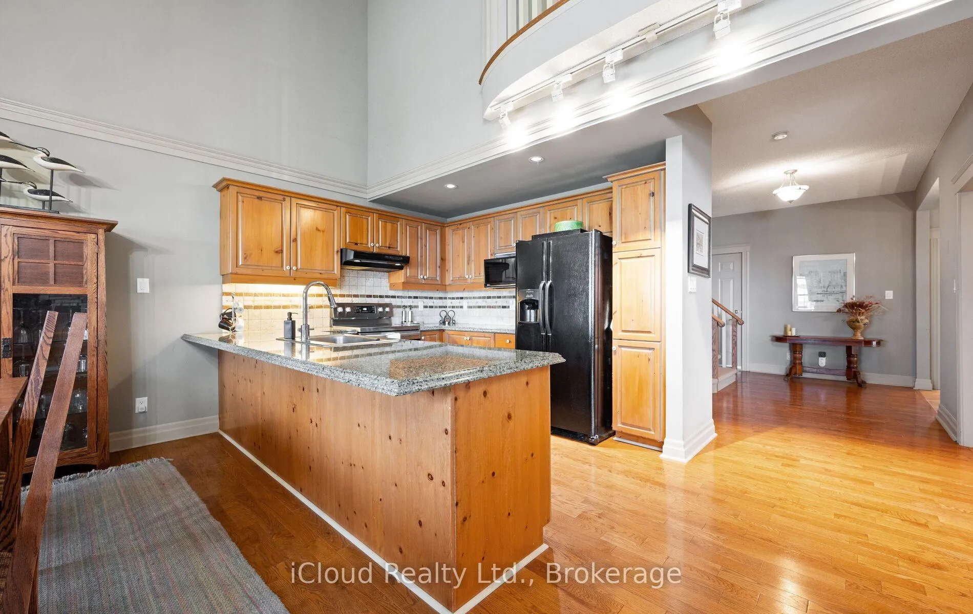 Photo 19 of 104 Wycliffe Cove, Tay, Victoria Harbour — HOMEH
